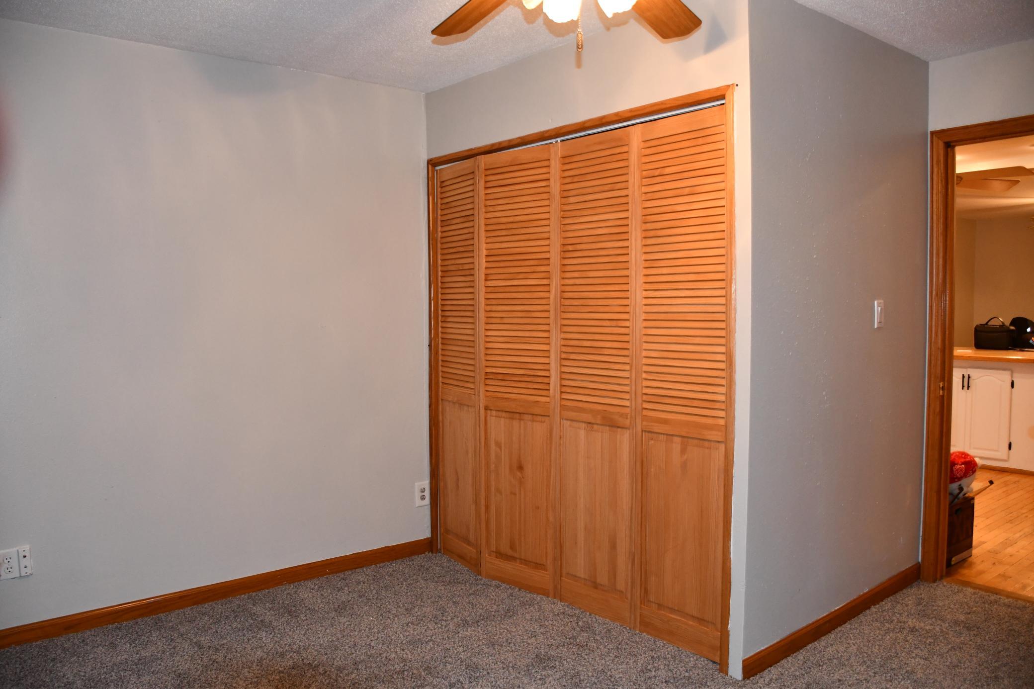 321 Tindolph Avenue N, Thief River Falls MN 56701 - Photo 10 of 30