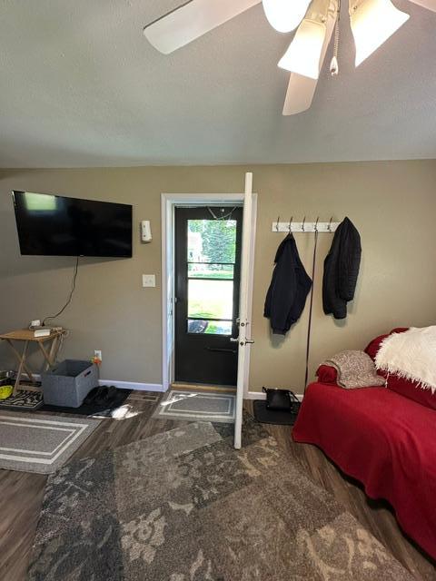 1930 single family home for sale at 501 Jefferson Avenue in Argyle, MN — 1 bed, 1 bath (photo 6 of 27)