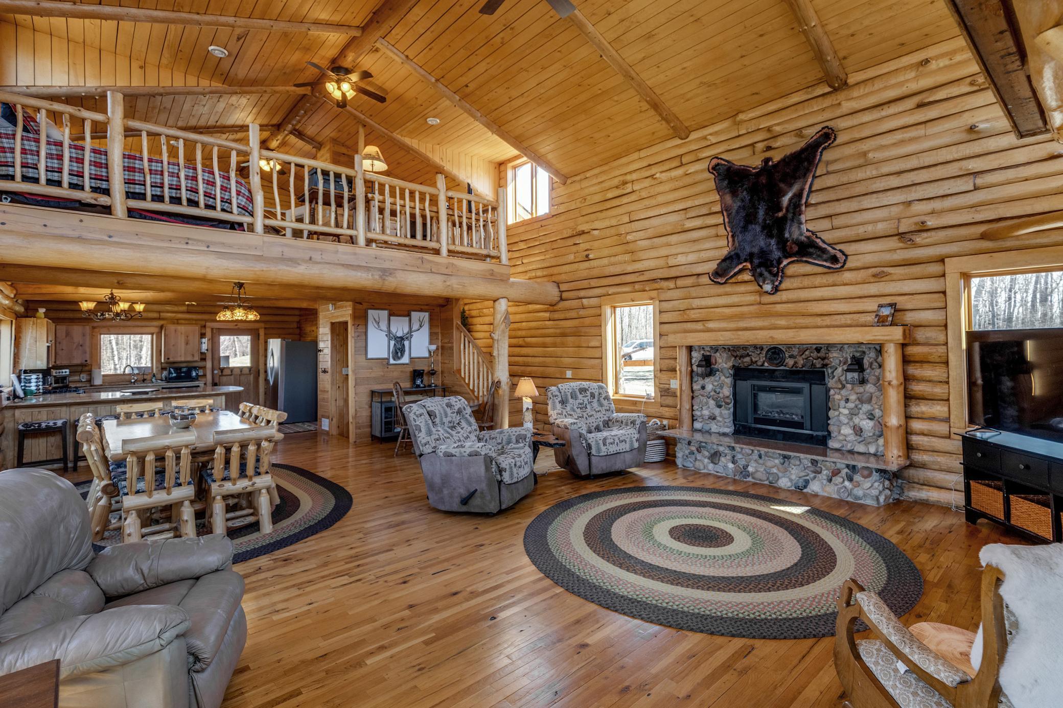2007 single family home for sale at 184 Acres 44047A Little Pine Road in Emily, MN — 3 bed, 3 bath (photo 12 of 54)