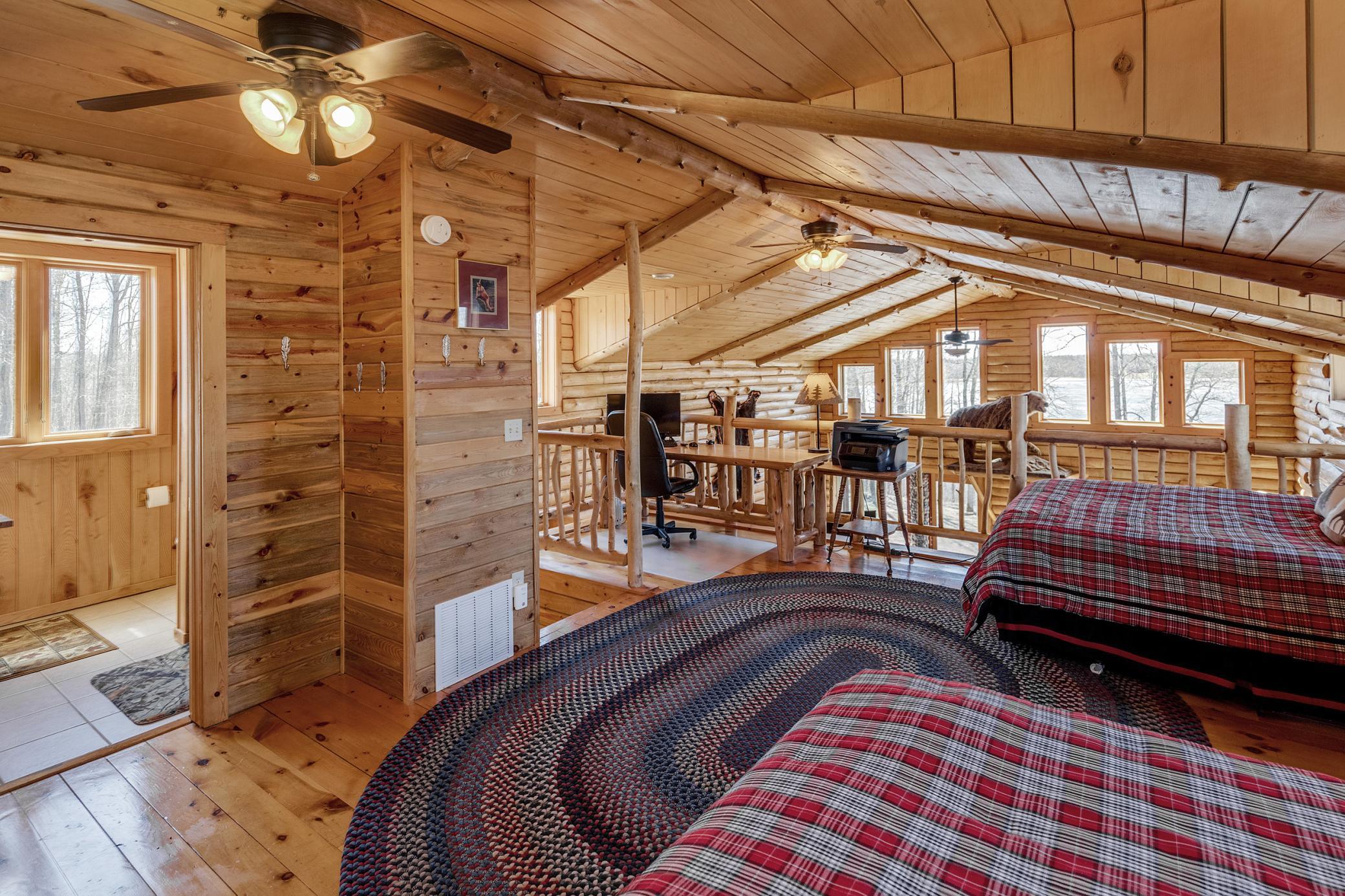 2007 single family home for sale at 184 Acres 44047A Little Pine Road in Emily, MN — 3 bed, 3 bath (photo 19 of 54)