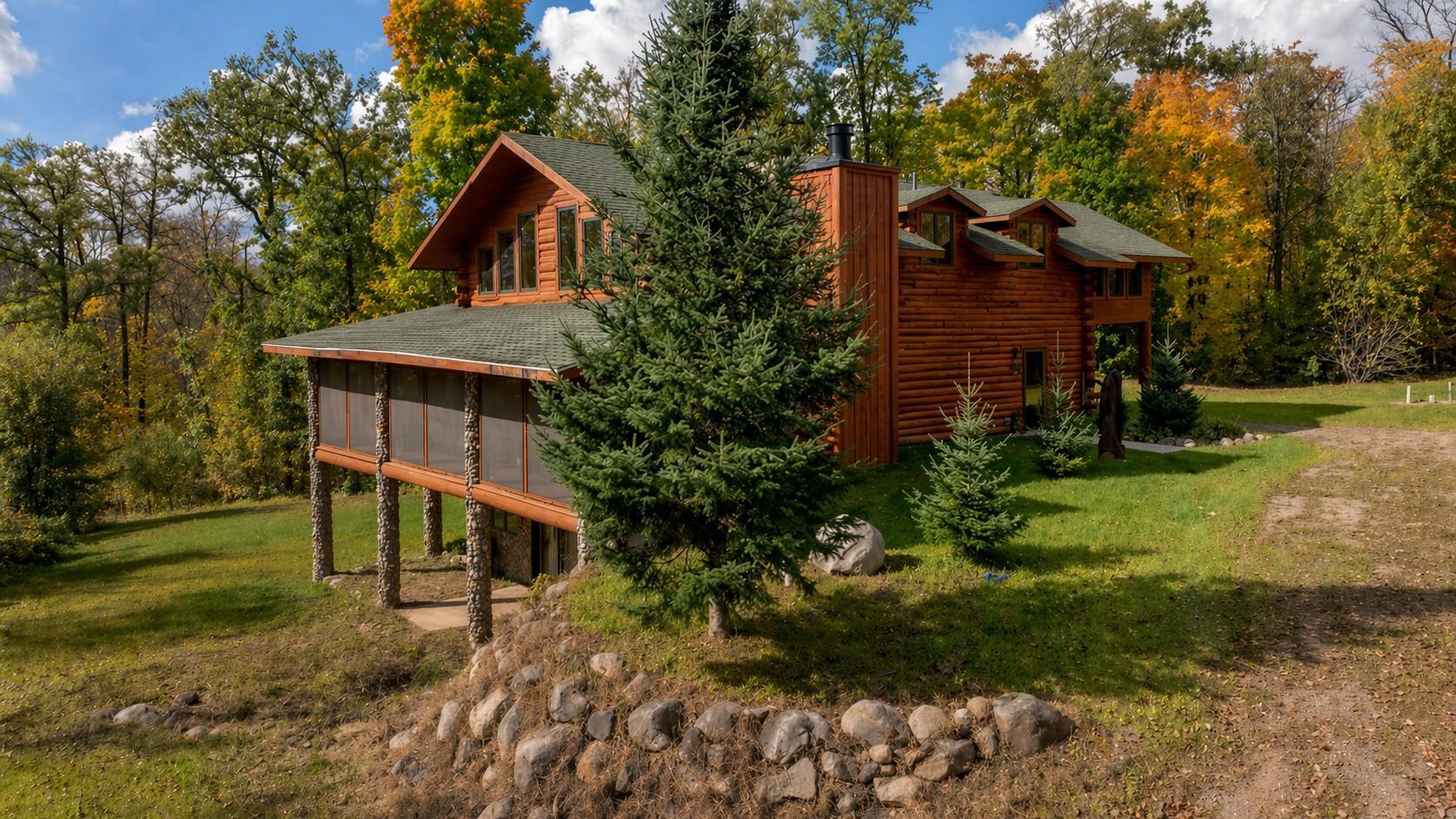 2007 single family home for sale at 184 Acres 44047A Little Pine Road in Emily, MN — 3 bed, 3 bath (photo 5 of 54)