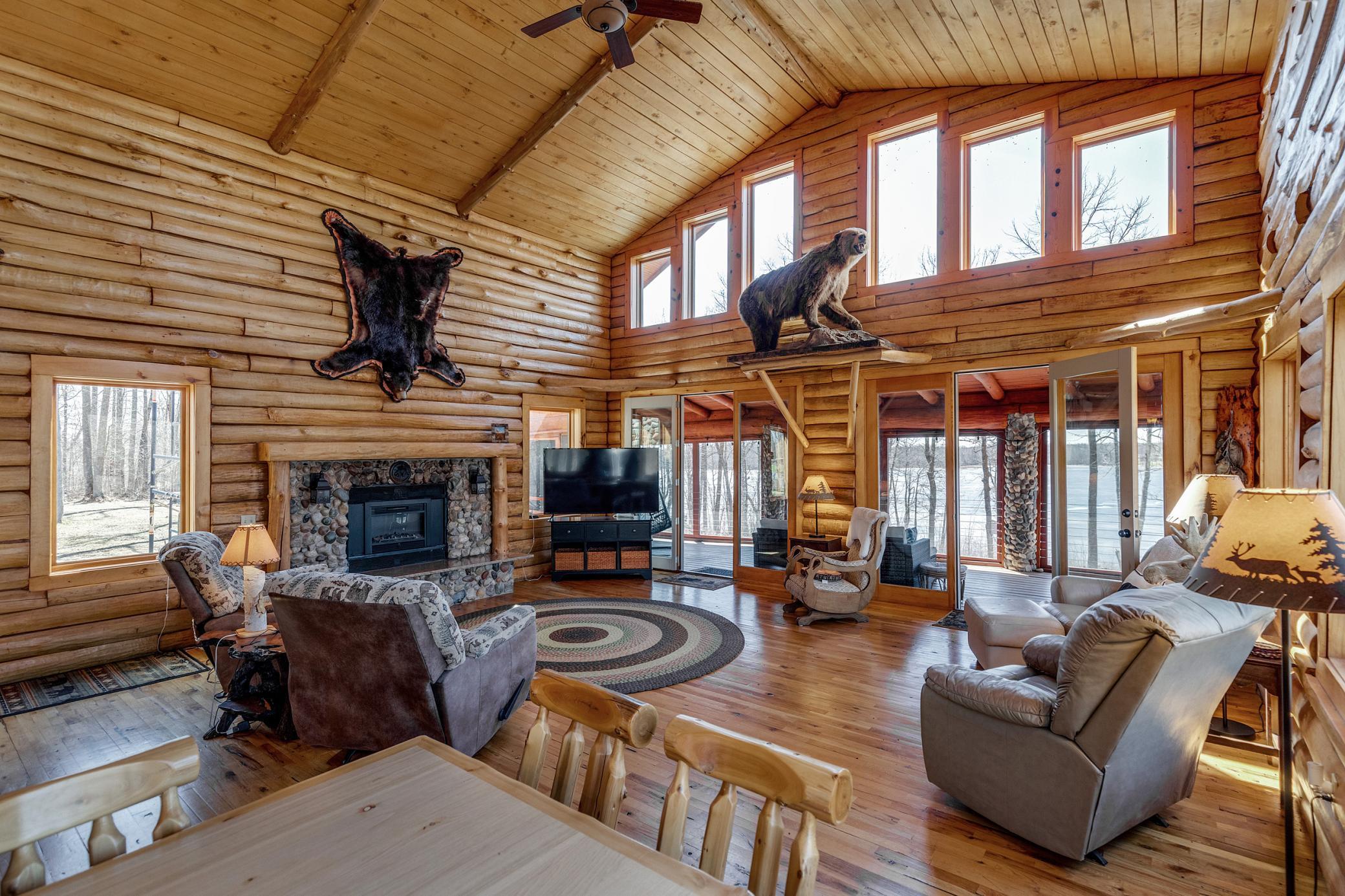 2007 single family home for sale at 184 Acres 44047A Little Pine Road in Emily, MN — 3 bed, 3 bath (photo 7 of 54)