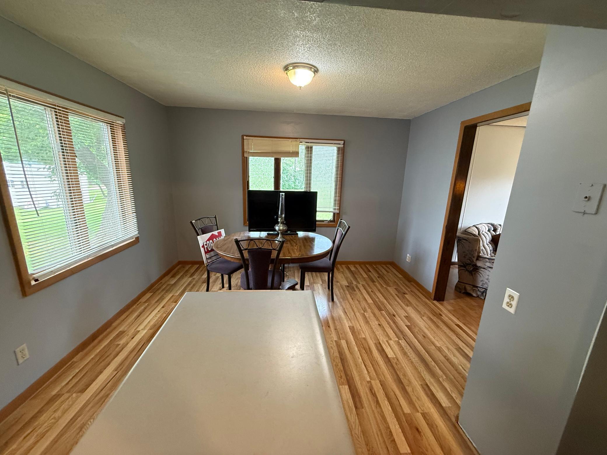 1940 single family home for sale at 410 W 2nd Avenue in Keewatin, MN — 3 bed, 3 bath (photo 26 of 48)