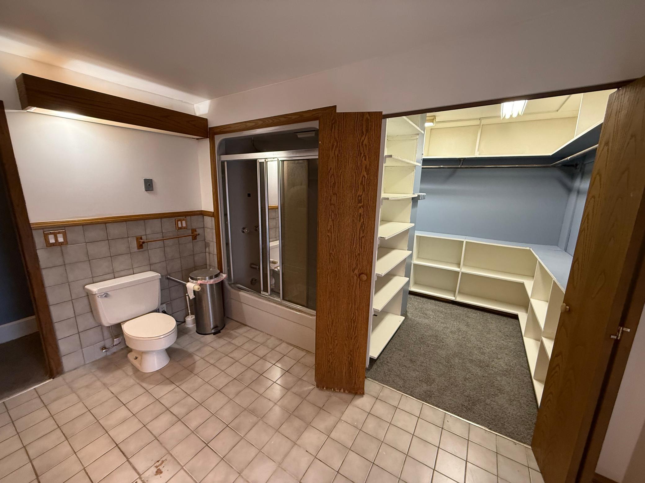 1940 single family home for sale at 410 W 2nd Avenue in Keewatin, MN — 3 bed, 3 bath (photo 39 of 48)