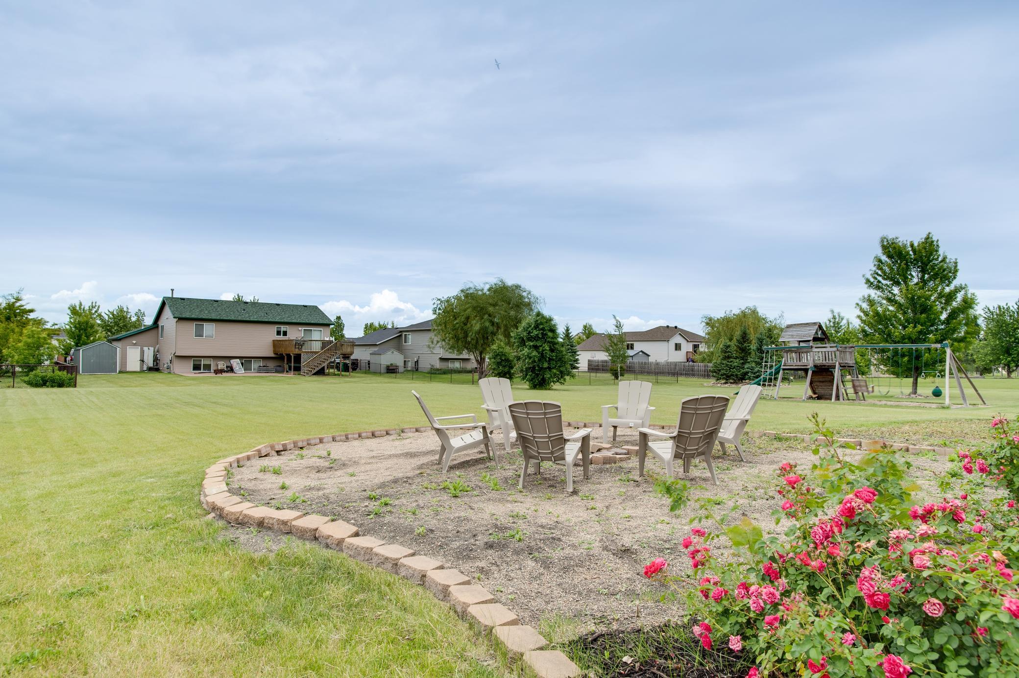 718 N Sedona Drive, West Fargo ND 58078 - Photo 50 of 57