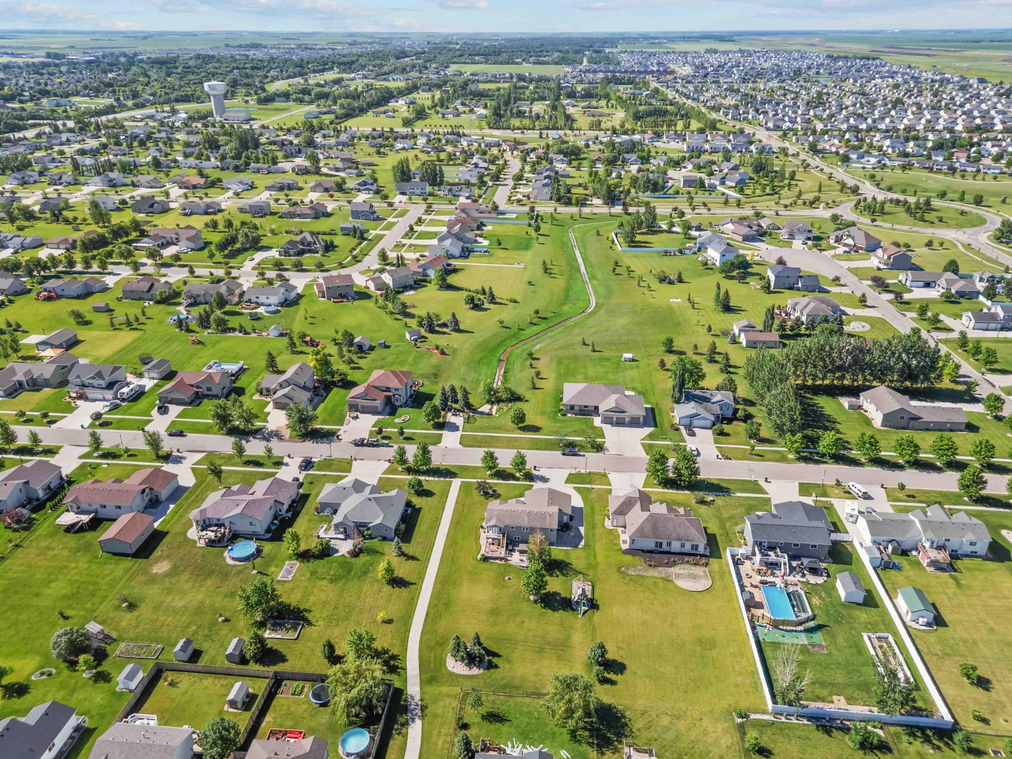 718 N Sedona Drive, West Fargo ND 58078 - Photo 56 of 57