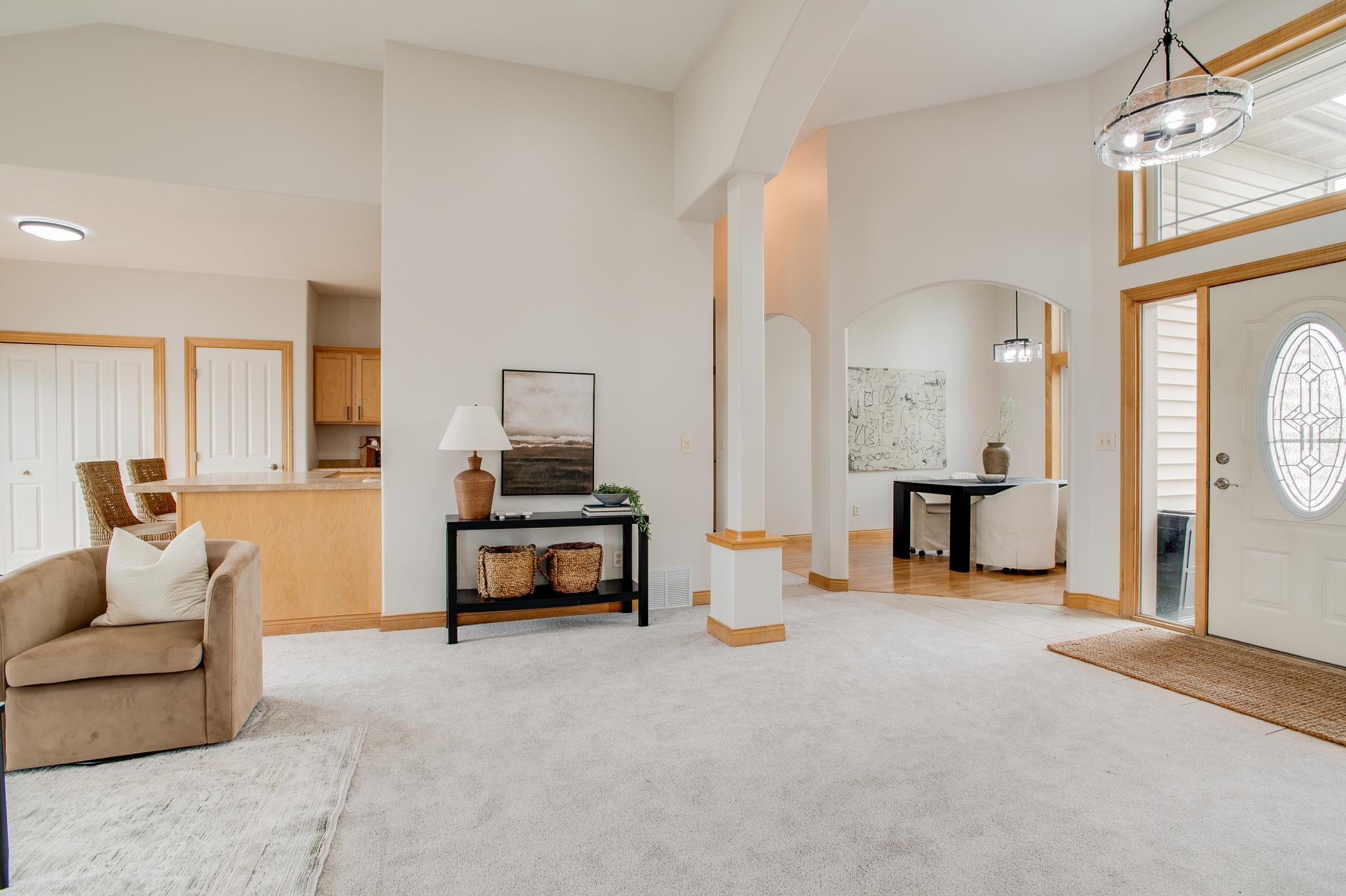 718 N Sedona Drive, West Fargo ND 58078 - Photo 7 of 57