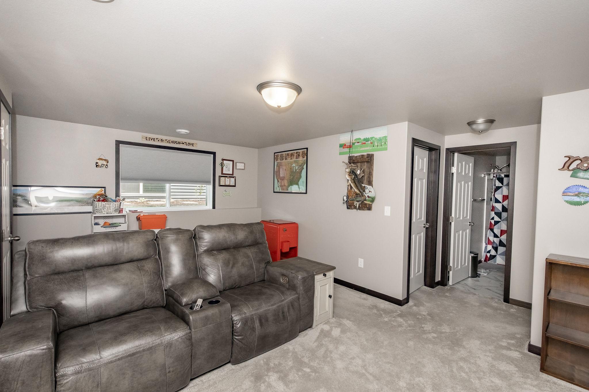 4418 19th S Street, Moorhead MN 56560 - Photo 24 of 40