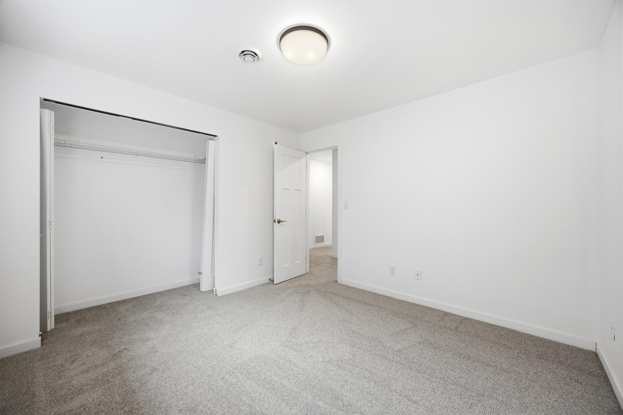 2595 72 S Avenue, Fargo ND 58104 - Photo 34 of 47