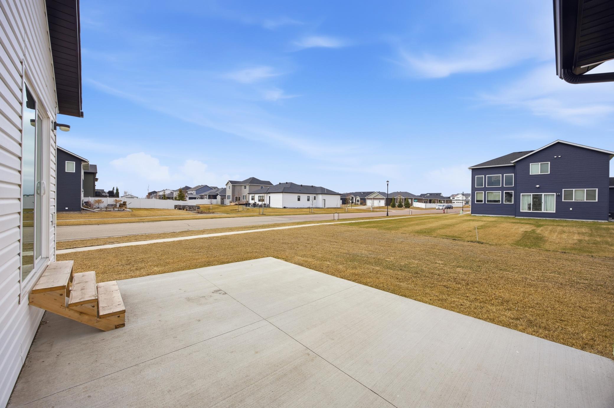 2595 72 S Avenue, Fargo ND 58104 - Photo 43 of 47