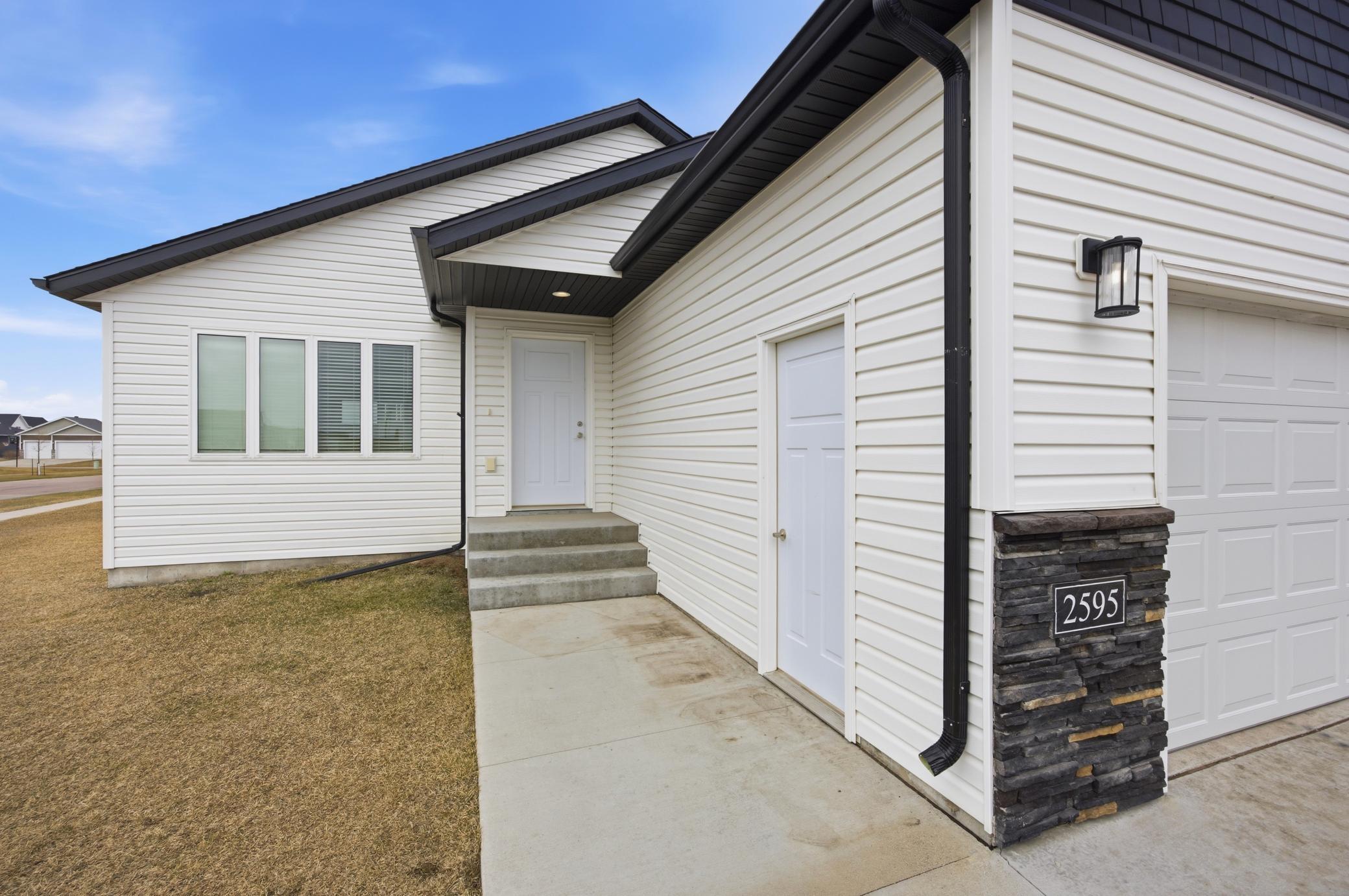 2595 72 S Avenue, Fargo ND 58104 - Photo 46 of 47