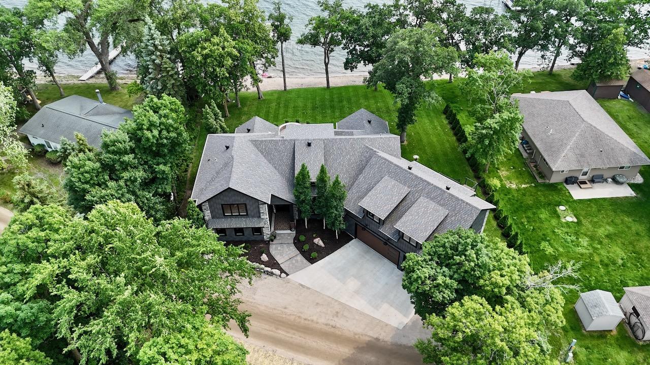 25274 Newport Beach Road, Detroit Lakes MN 56501 - Photo 6 of 125
