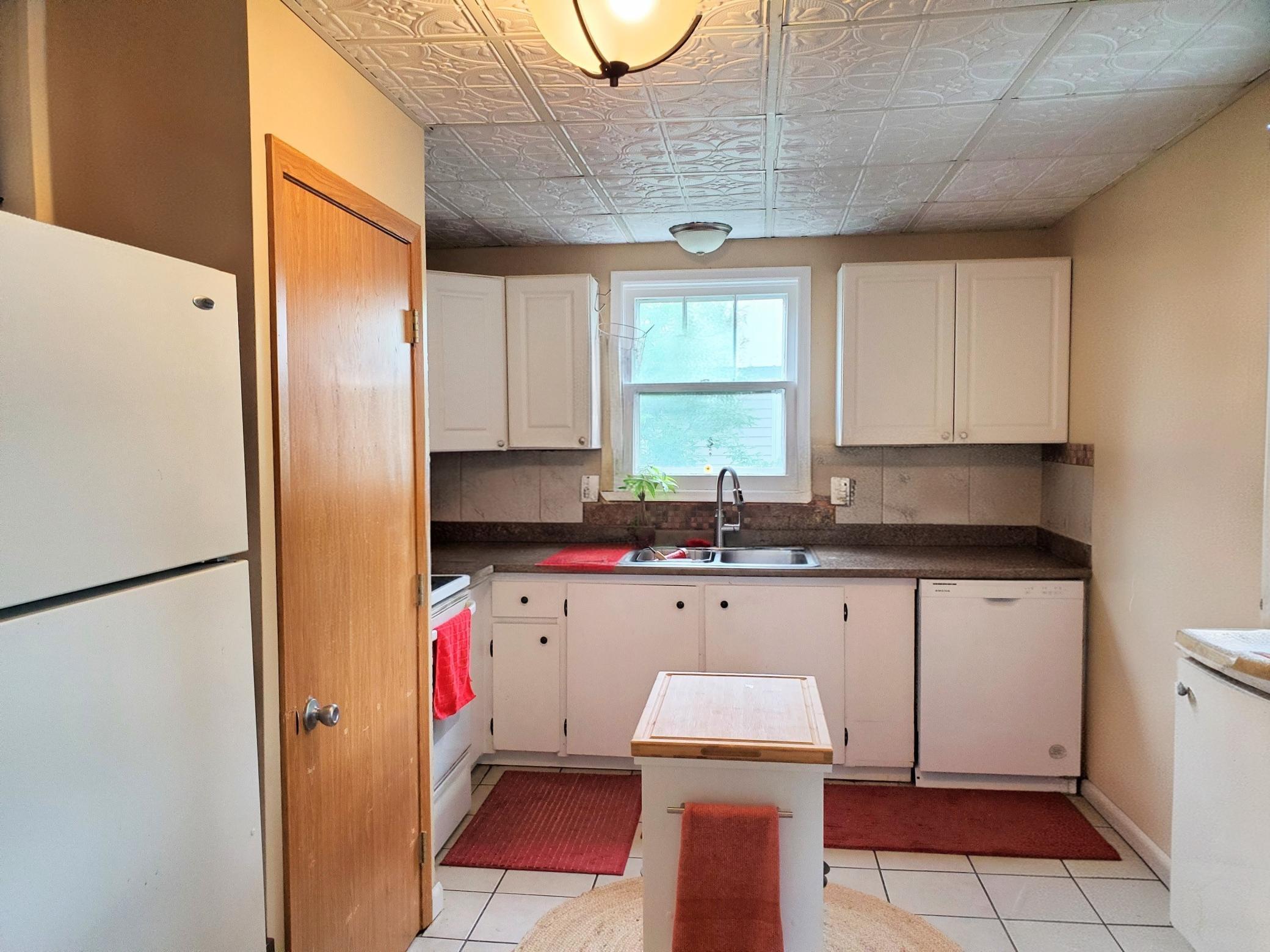 1317 America Avenue NW, Bemidji MN 56601 - Photo 4 of 14