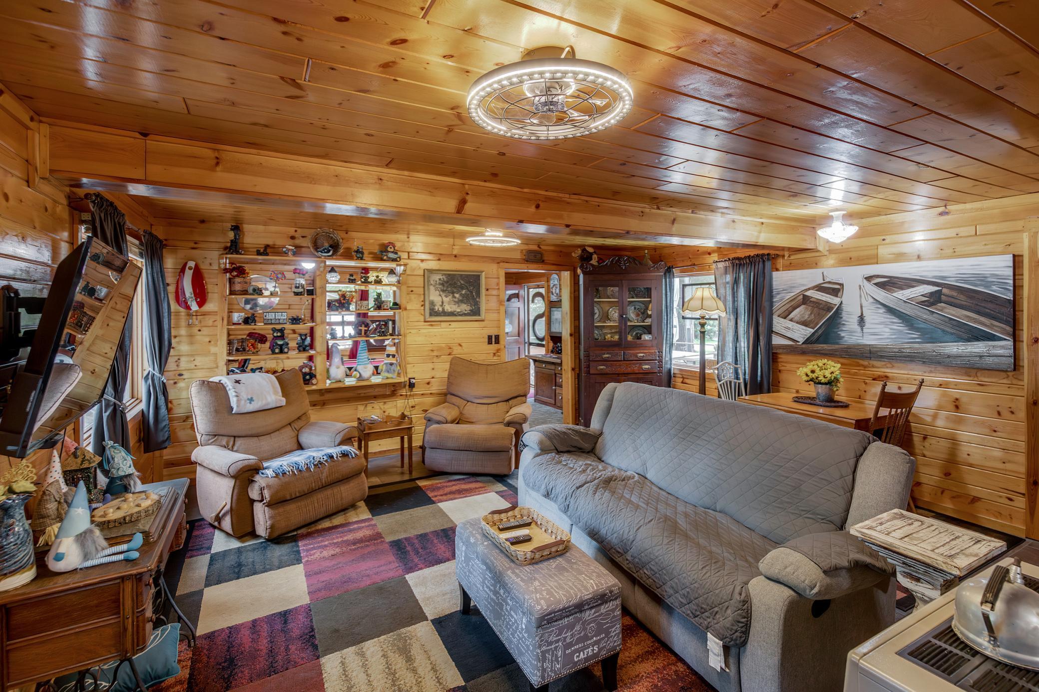 213 3rd Street N, Hackensack MN 56452 - Photo 4 of 43