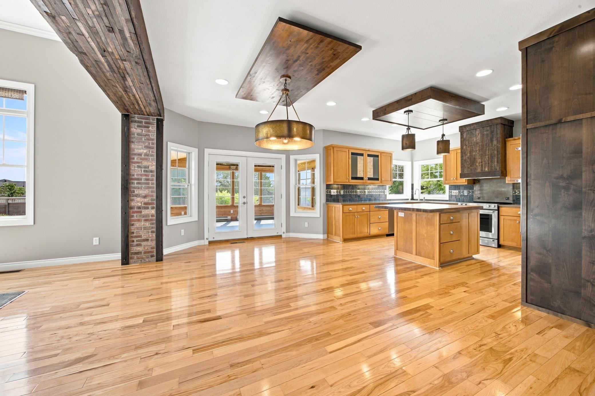 2003 single family home for sale at 4180 58th Street S in Fargo, ND — 6 bed, 4 bath (photo 11 of 49)