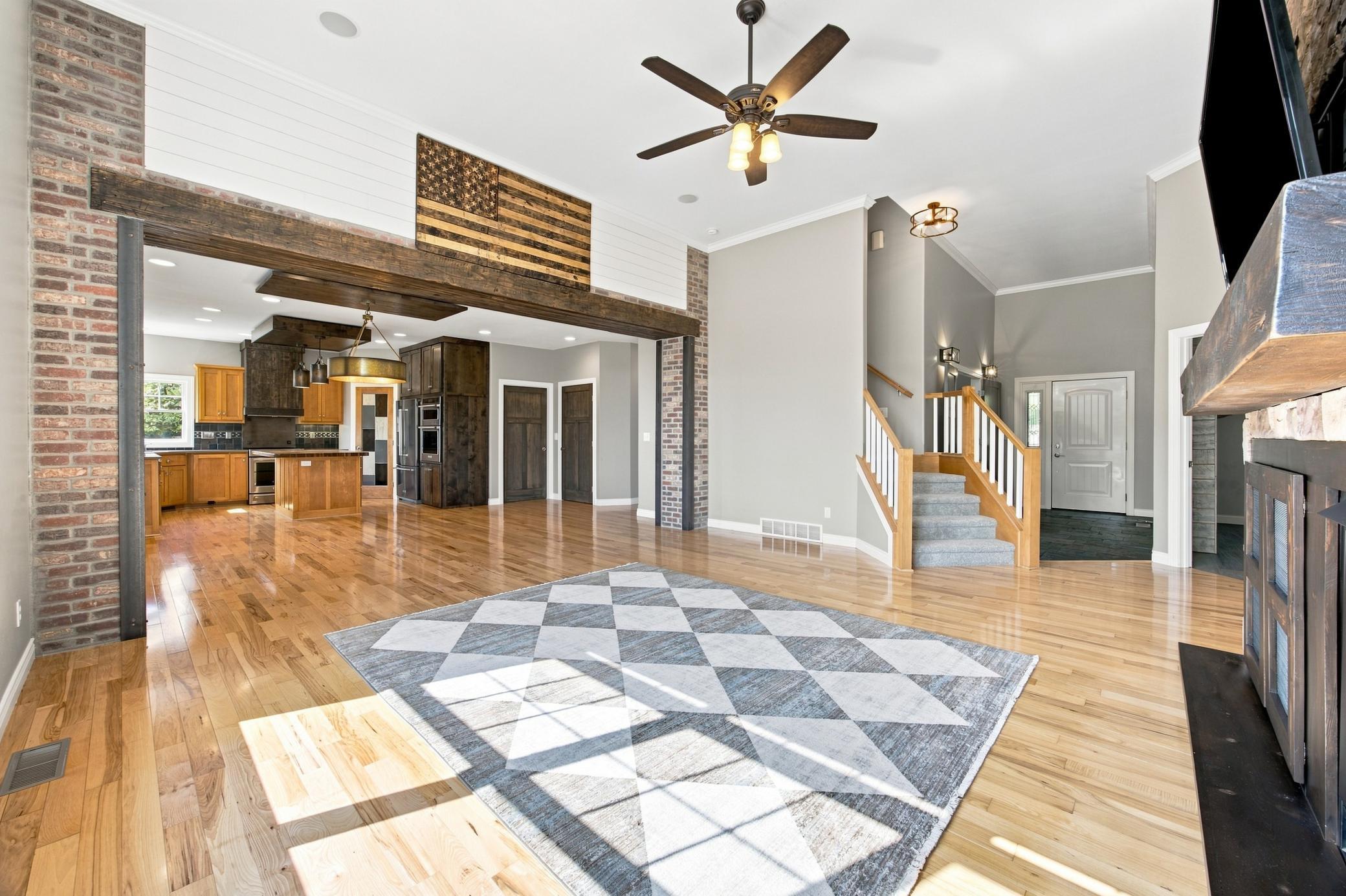 2003 single family home for sale at 4180 58th Street S in Fargo, ND — 6 bed, 4 bath (photo 7 of 49)