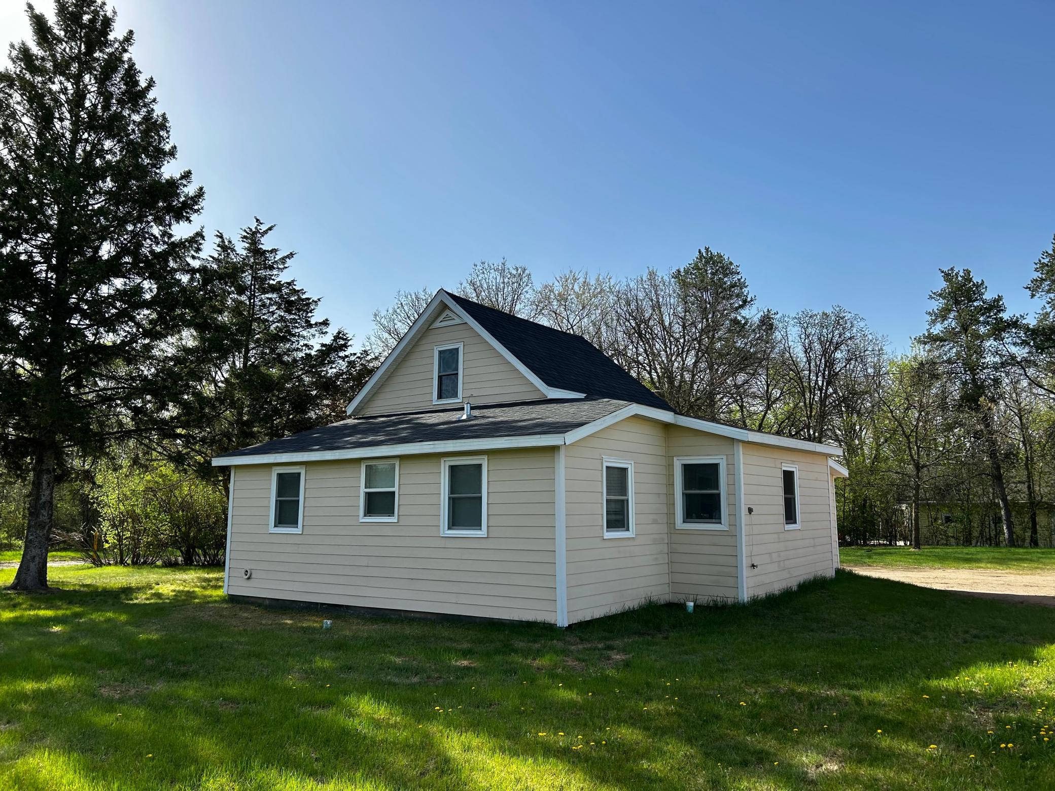 726 E 2nd Street, Pillager MN 56473 - Photo 16 of 17