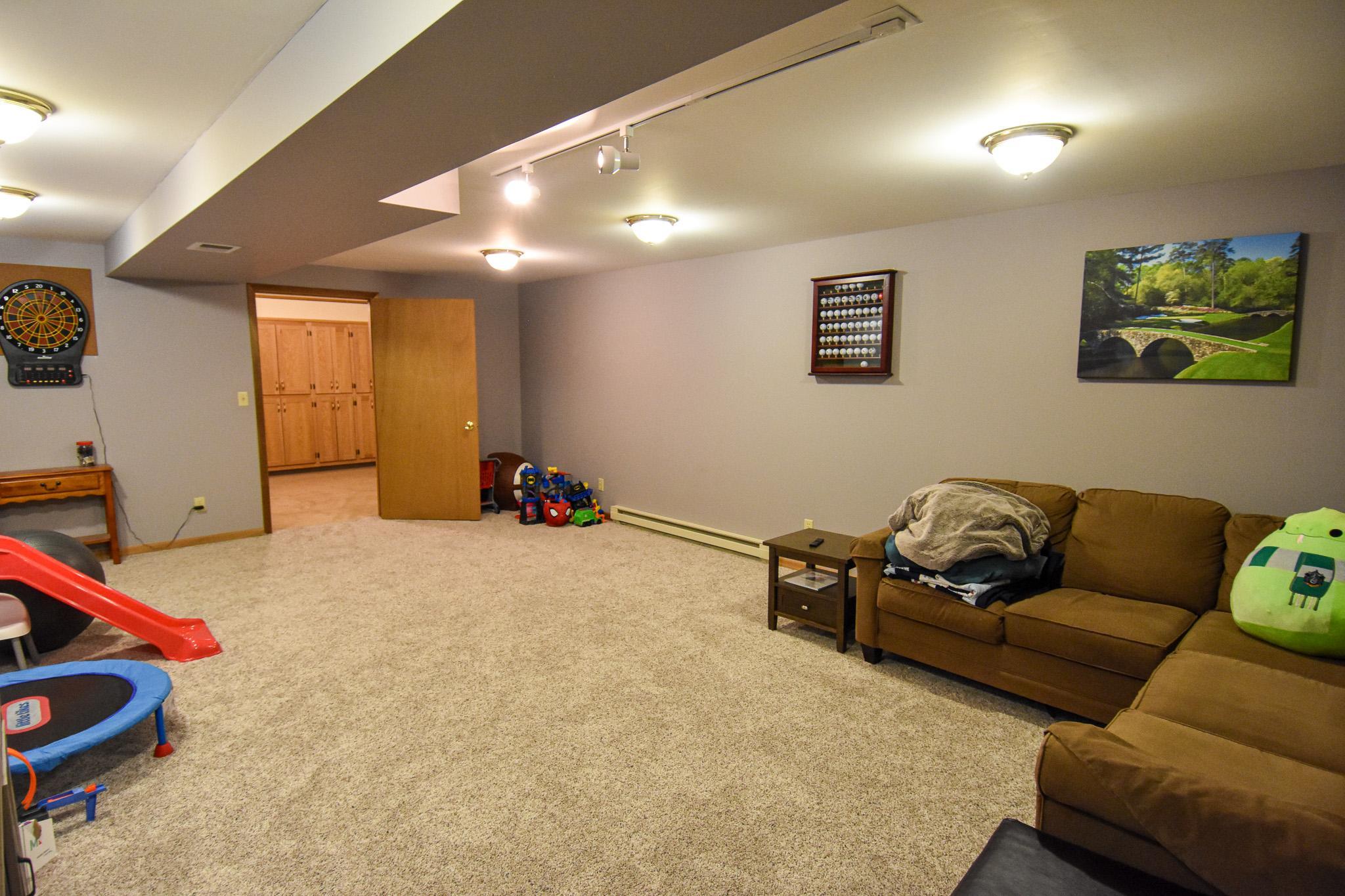 808 Alice Drive, Thief River Falls MN 56701 - Photo 41 of 60