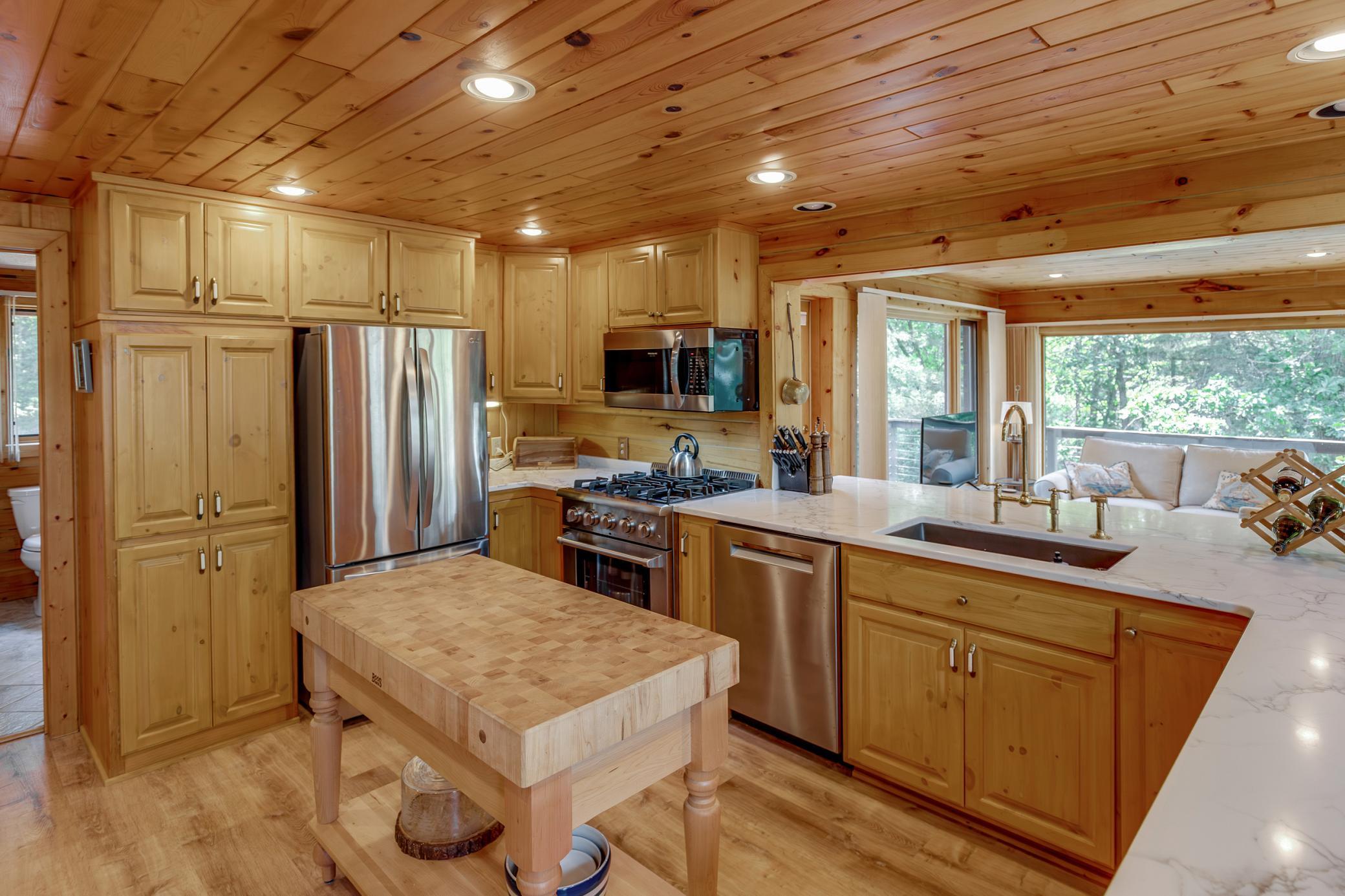 7181 Baywood NW Drive, Walker MN 56484 - Photo 11 of 52