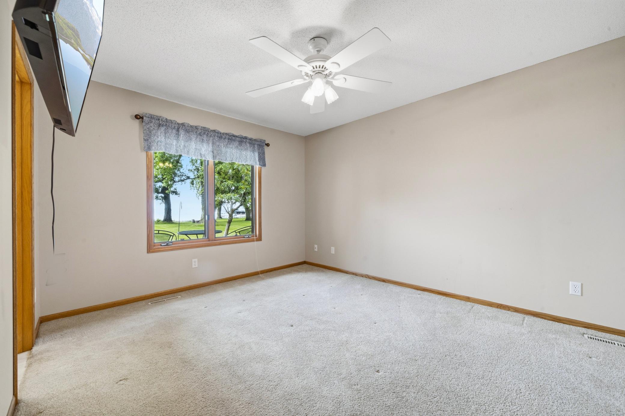 1761 E Lake Street, Osakis MN 56360 - Photo 22 of 58