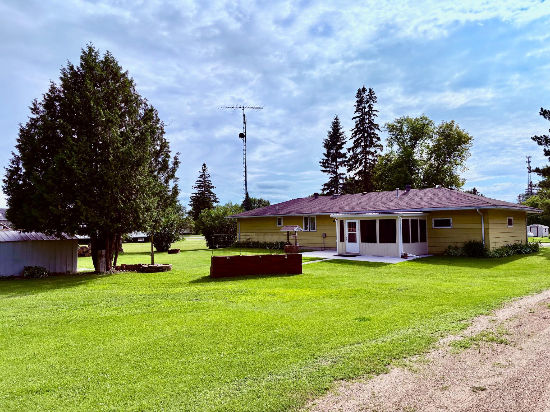 440 Chilgren Avenue, Williams MN 56686 - Photo 3 of 11