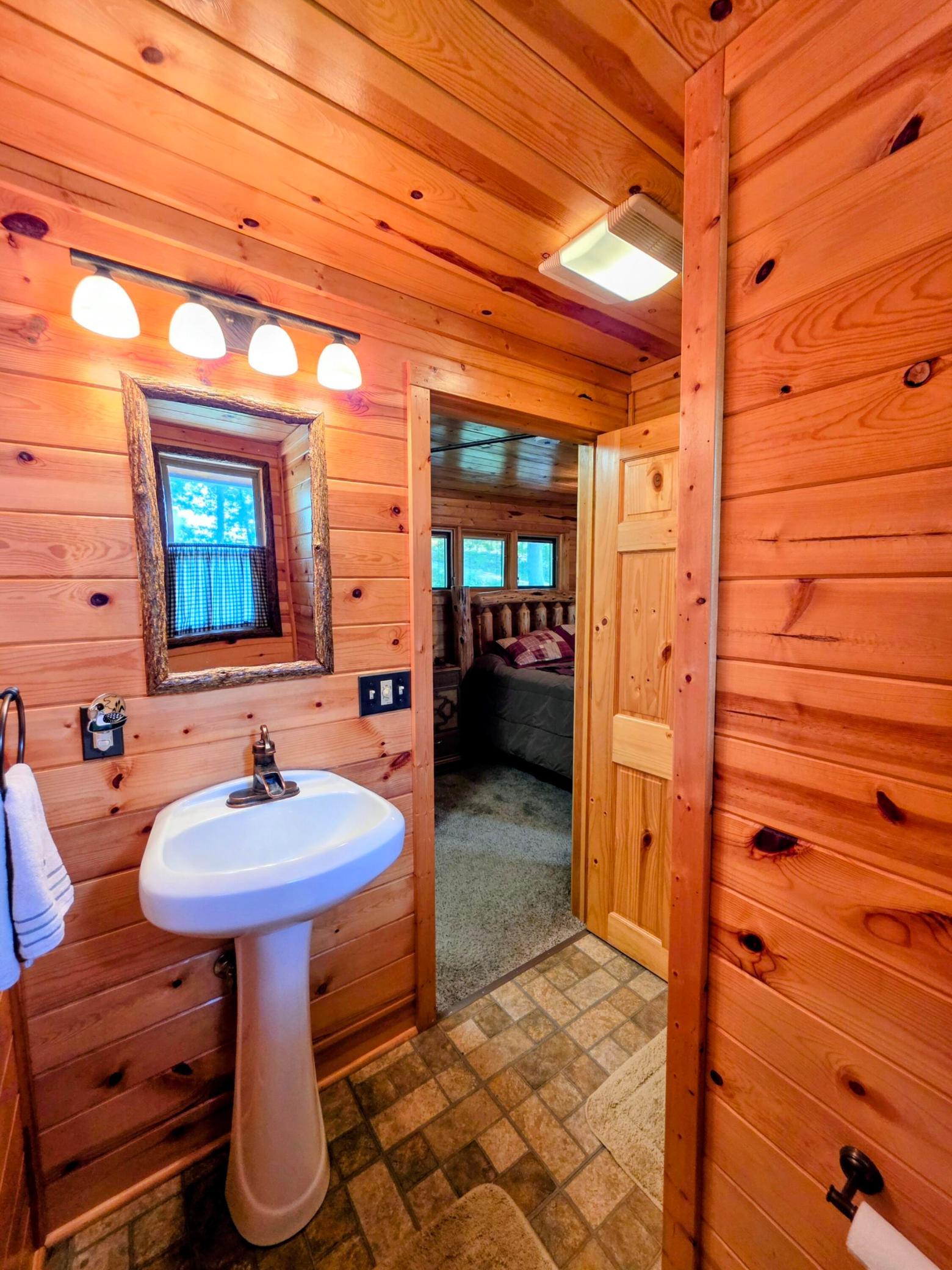 51812 Becker Road, Bigfork MN 56628 - Photo 8 of 33