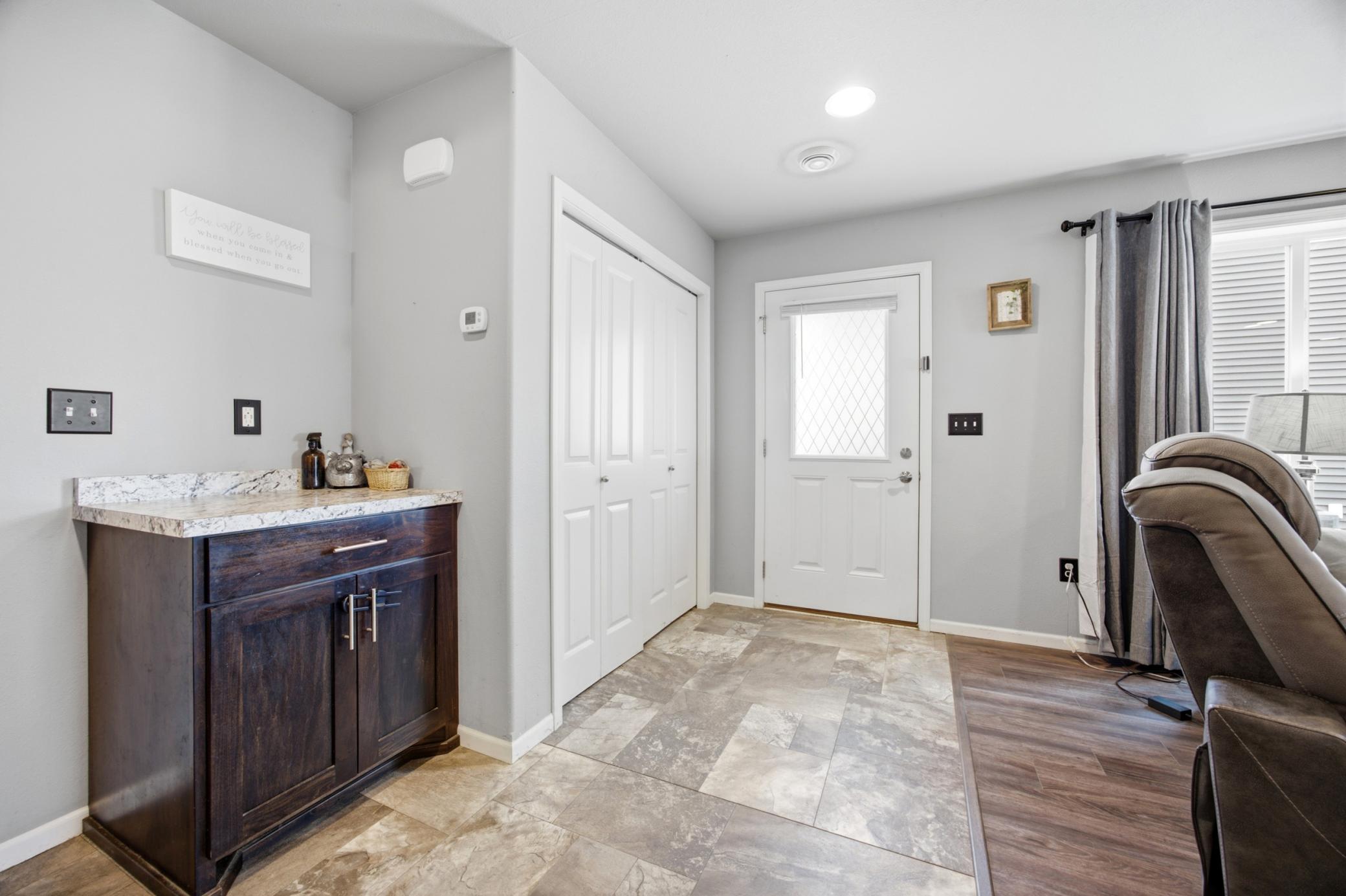 1283 4th NW Street, West Fargo ND 58078 - Photo 4 of 29