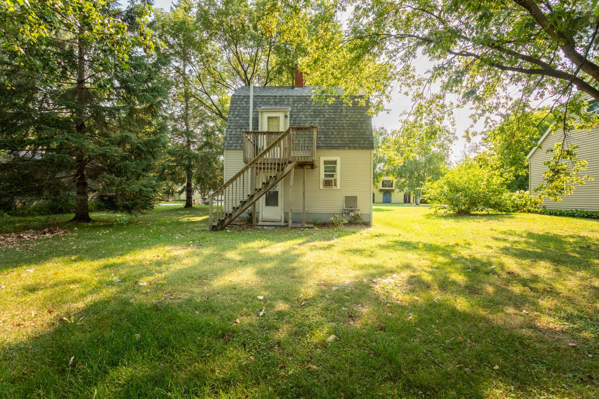 1938 single family home for sale at 408 Kenwood Street in Alexandria, MN — 3 bed, 1 bath (photo 2 of 21)