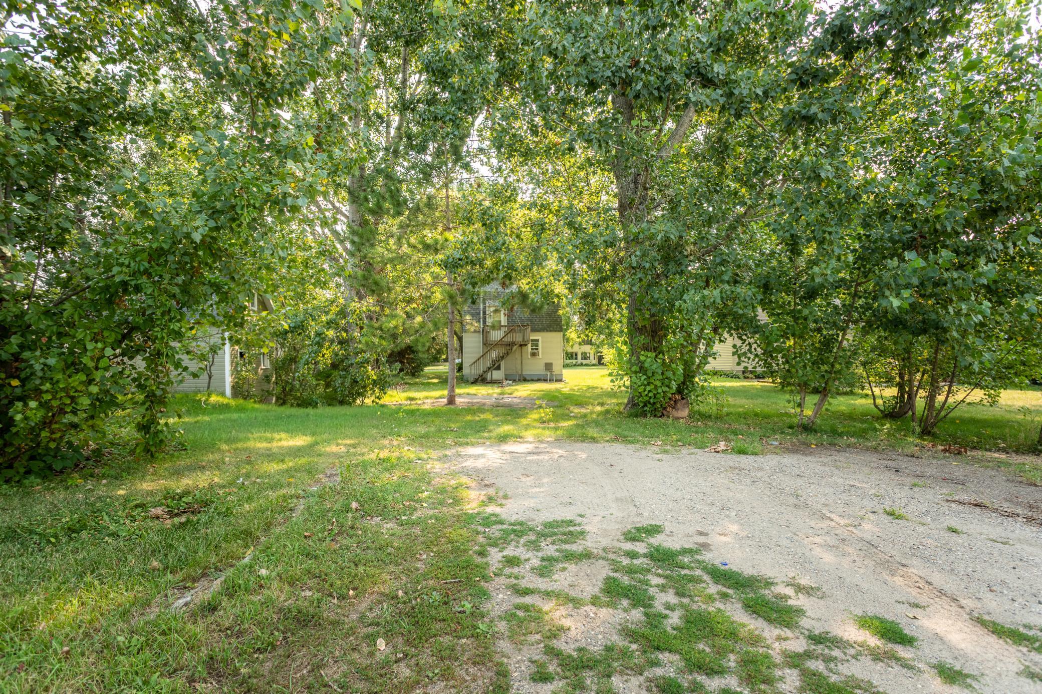 1938 single family home for sale at 408 Kenwood Street in Alexandria, MN — 3 bed, 1 bath (photo 18 of 21)