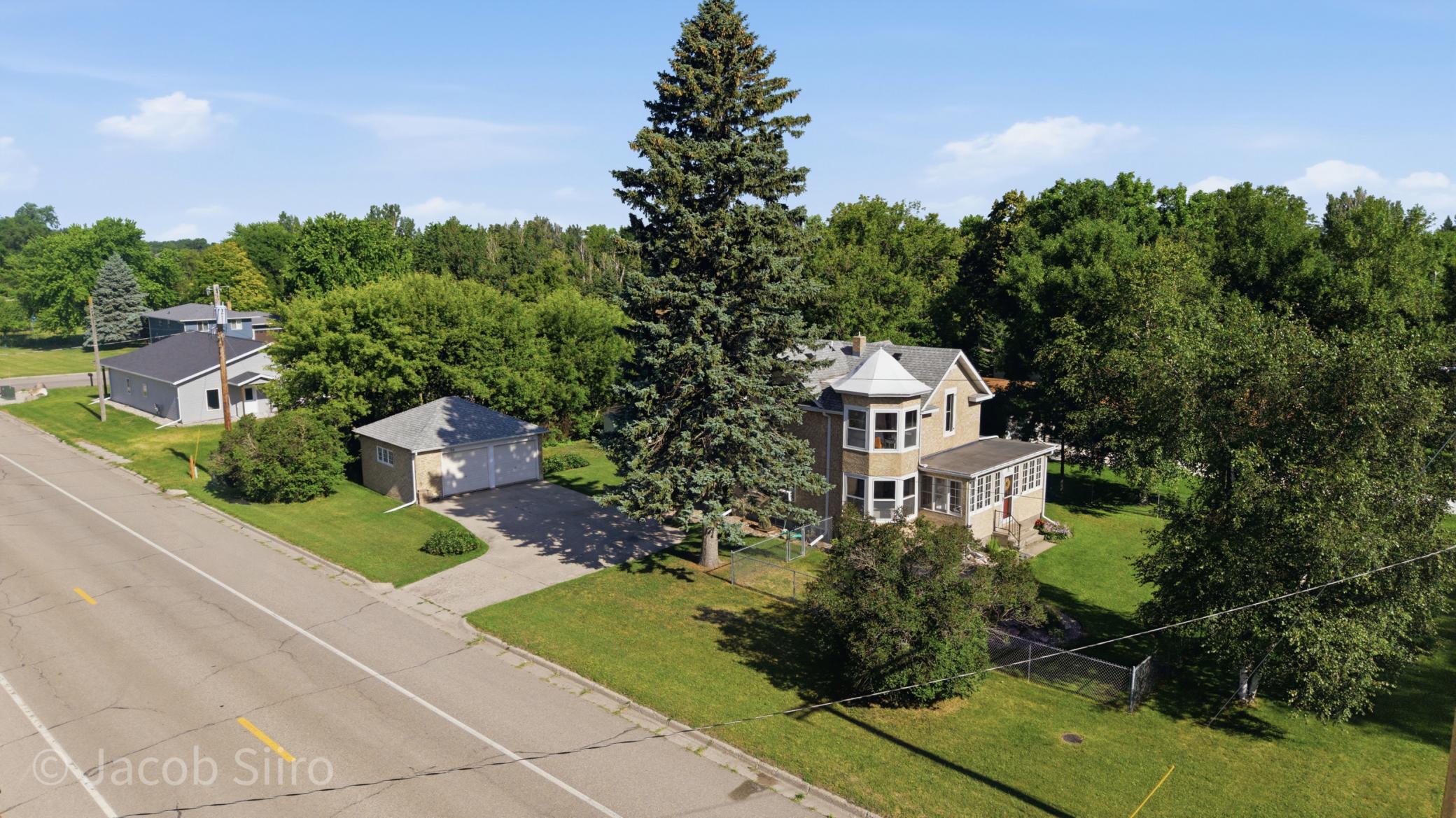 101 5th Street NW, Barnesville MN 56514 - Photo 3 of 41
