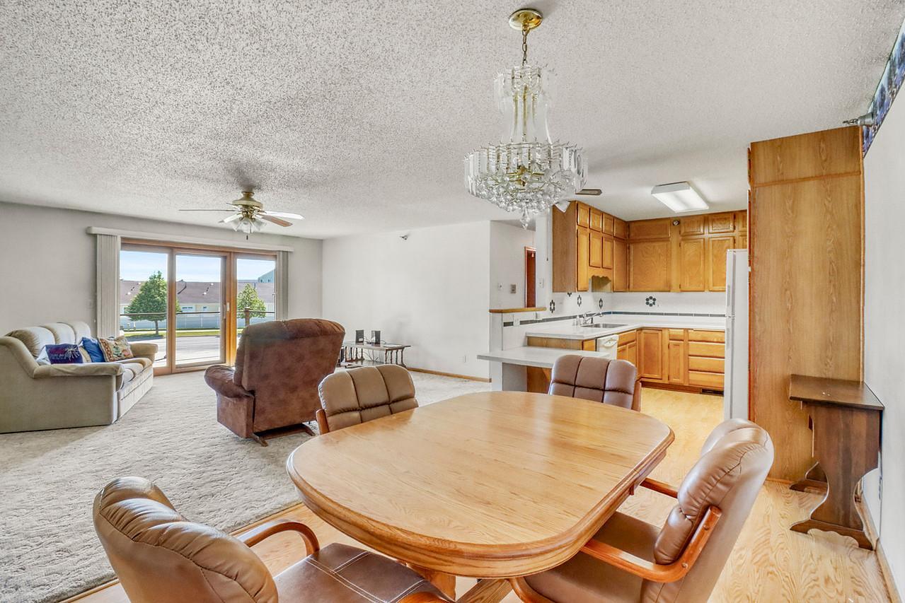 3201 14th Street S, Moorhead MN 56560 - Photo 14 of 42