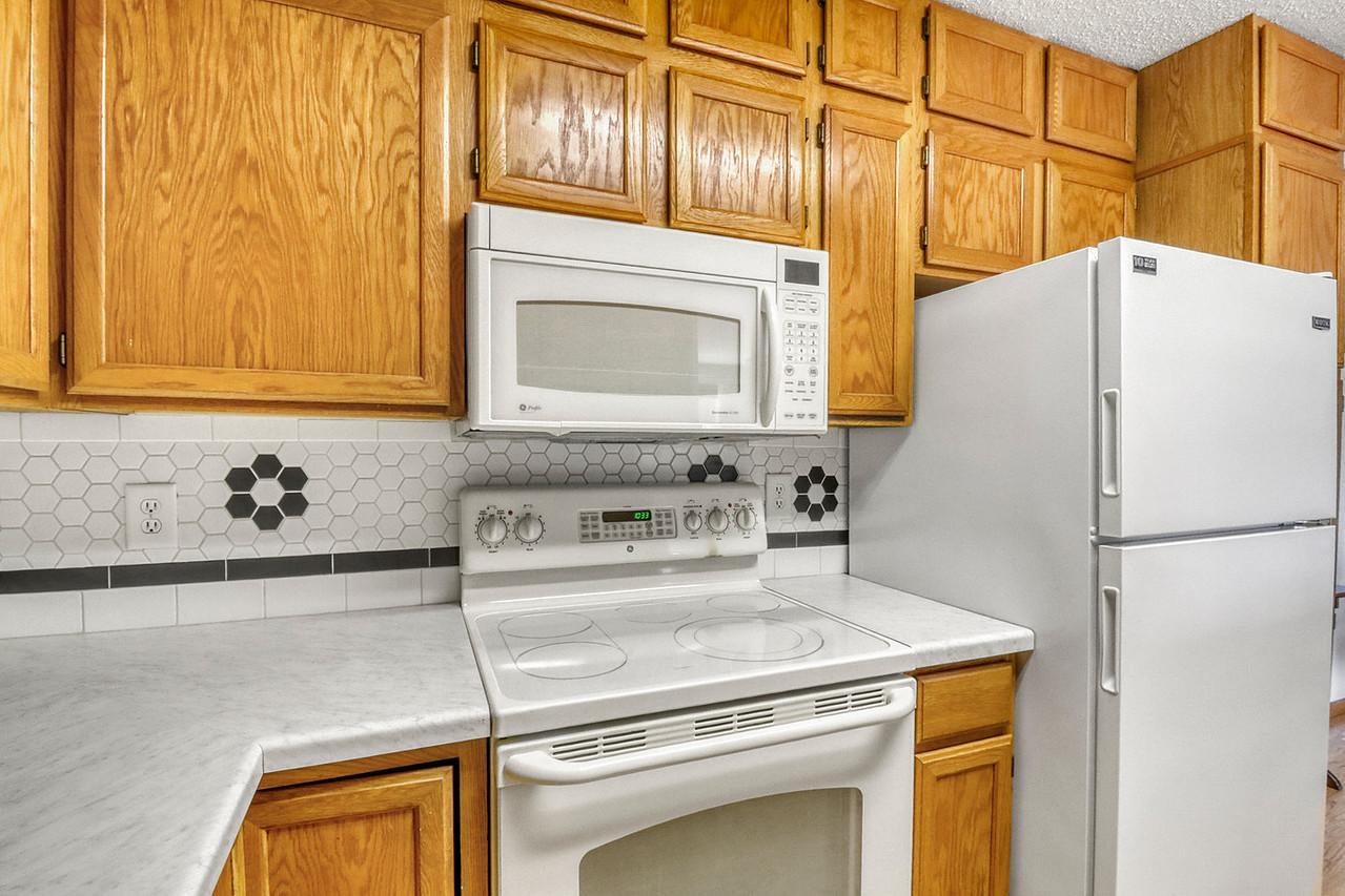 3201 14th Street S, Moorhead MN 56560 - Photo 20 of 42