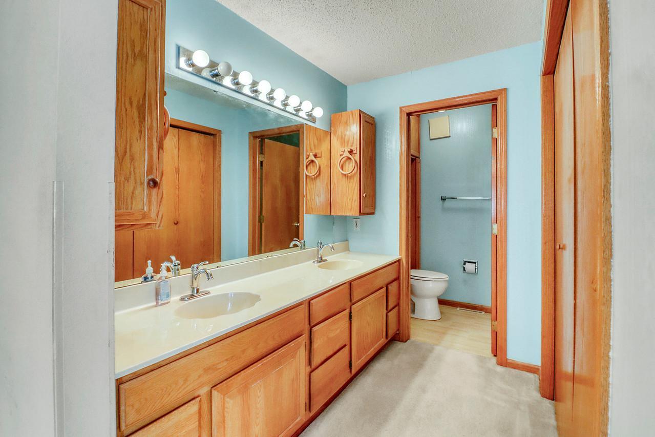 3201 14th Street S, Moorhead MN 56560 - Photo 27 of 42