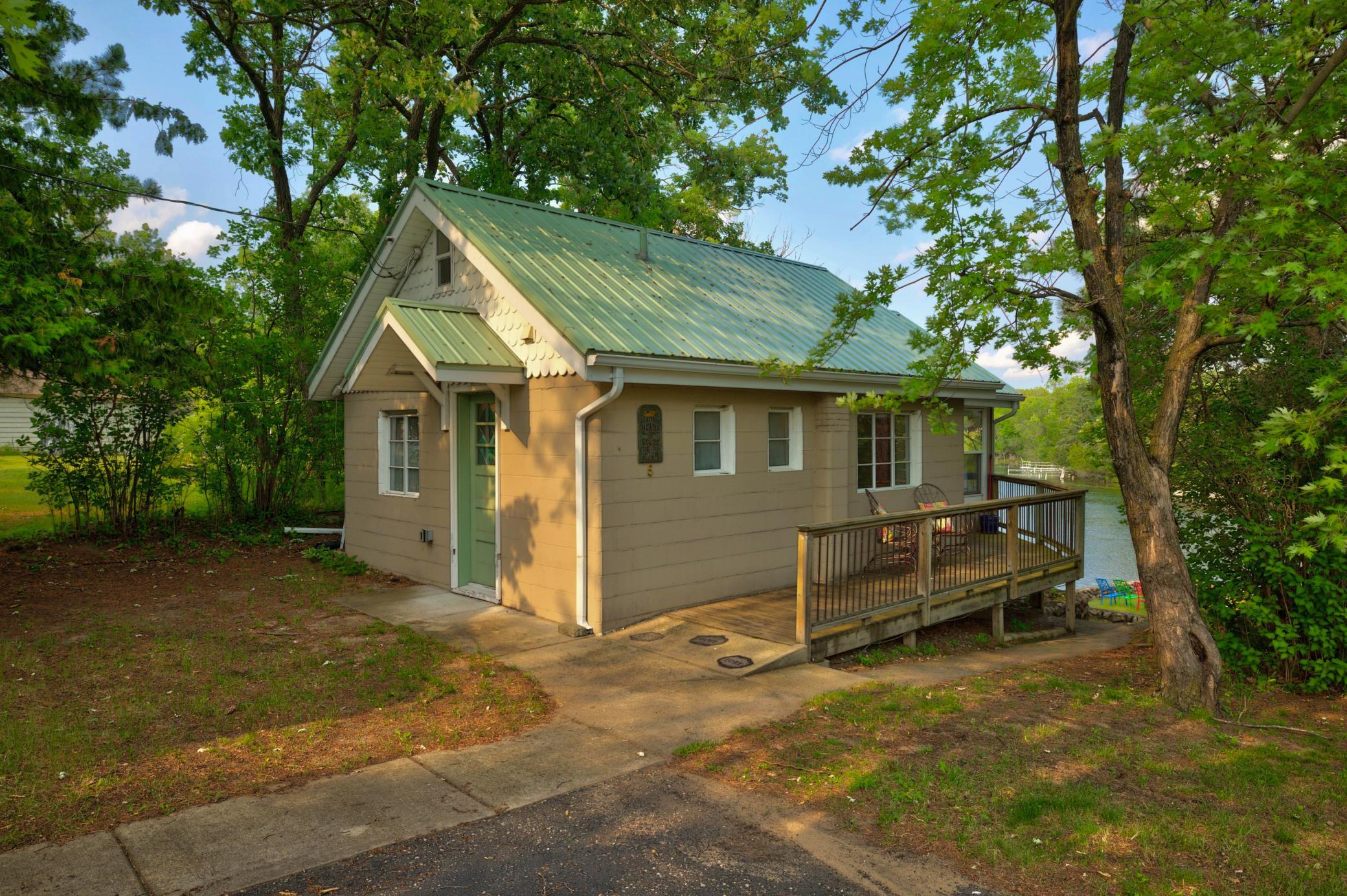 608 Park Avenue N, Unit 5, Park Rapids MN 56470 - Photo 6 of 35