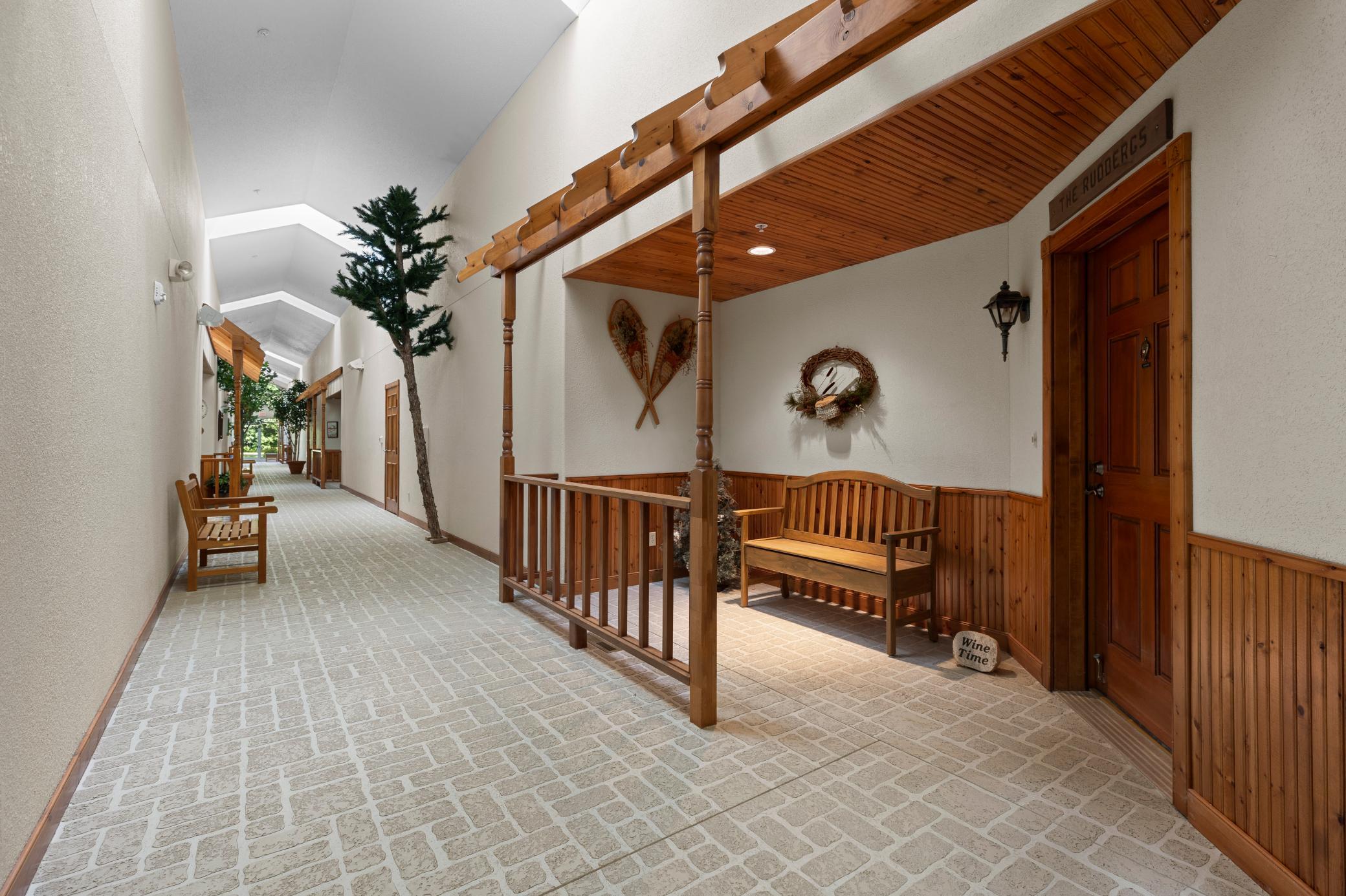 1999 townhouse for sale at 36275 Pine Bay Circle, Unit 303 in Crosslake, MN — 2 bed, 2 bath (photo 27 of 47)