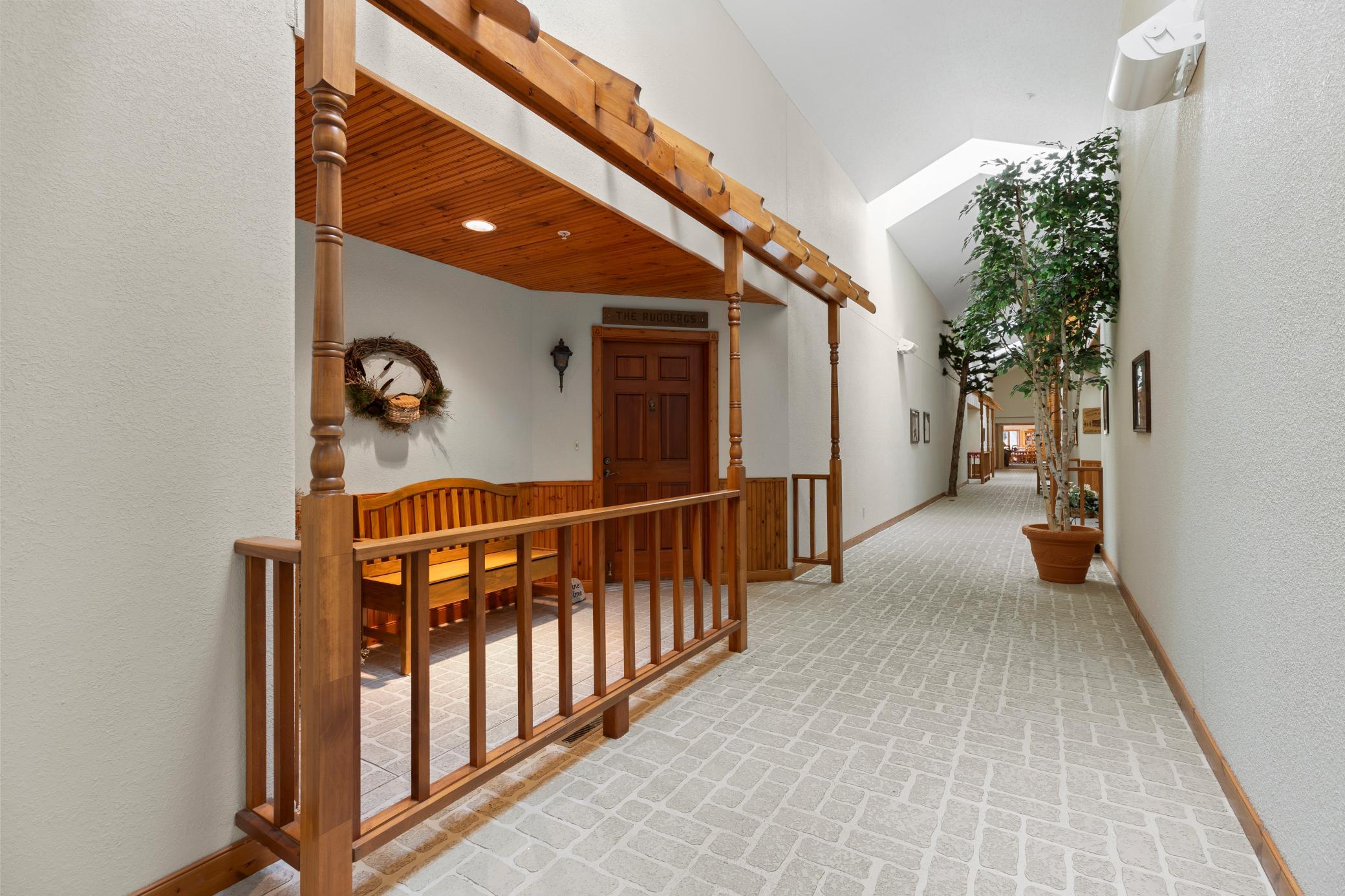1999 townhouse for sale at 36275 Pine Bay Circle, Unit 303 in Crosslake, MN — 2 bed, 2 bath (photo 28 of 47)