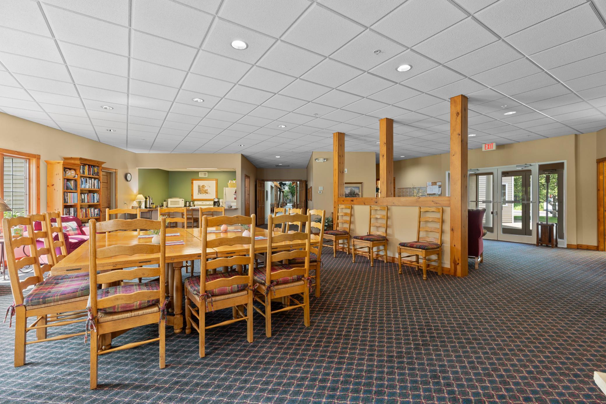 1999 townhouse for sale at 36275 Pine Bay Circle, Unit 303 in Crosslake, MN — 2 bed, 2 bath (photo 30 of 47)