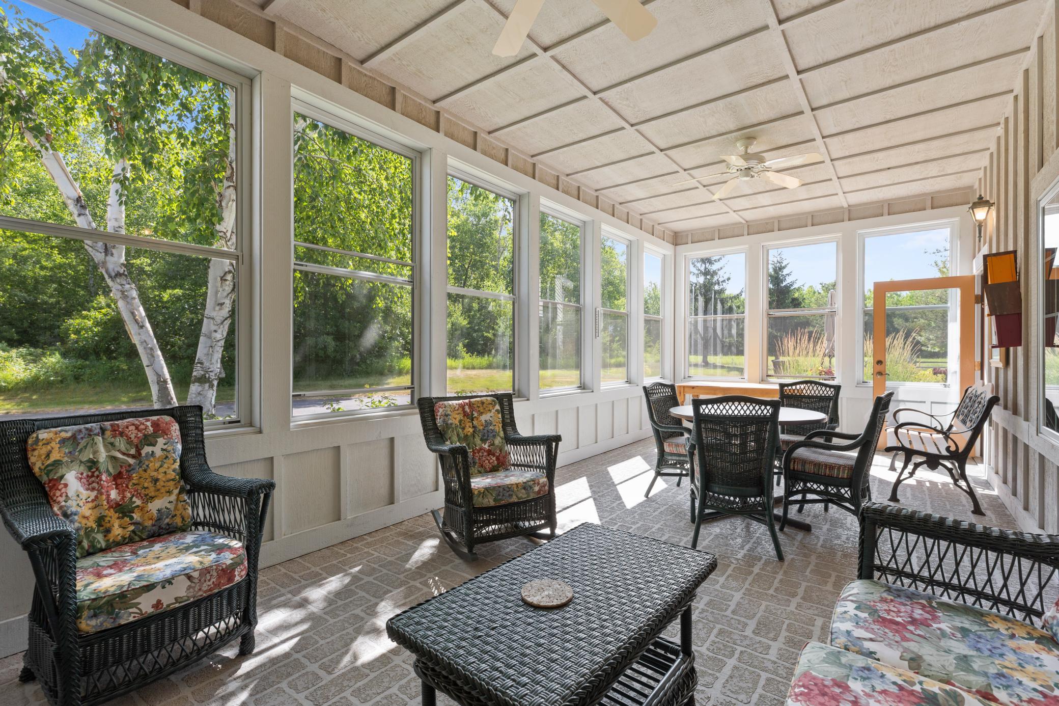 1999 townhouse for sale at 36275 Pine Bay Circle, Unit 303 in Crosslake, MN — 2 bed, 2 bath (photo 34 of 47)