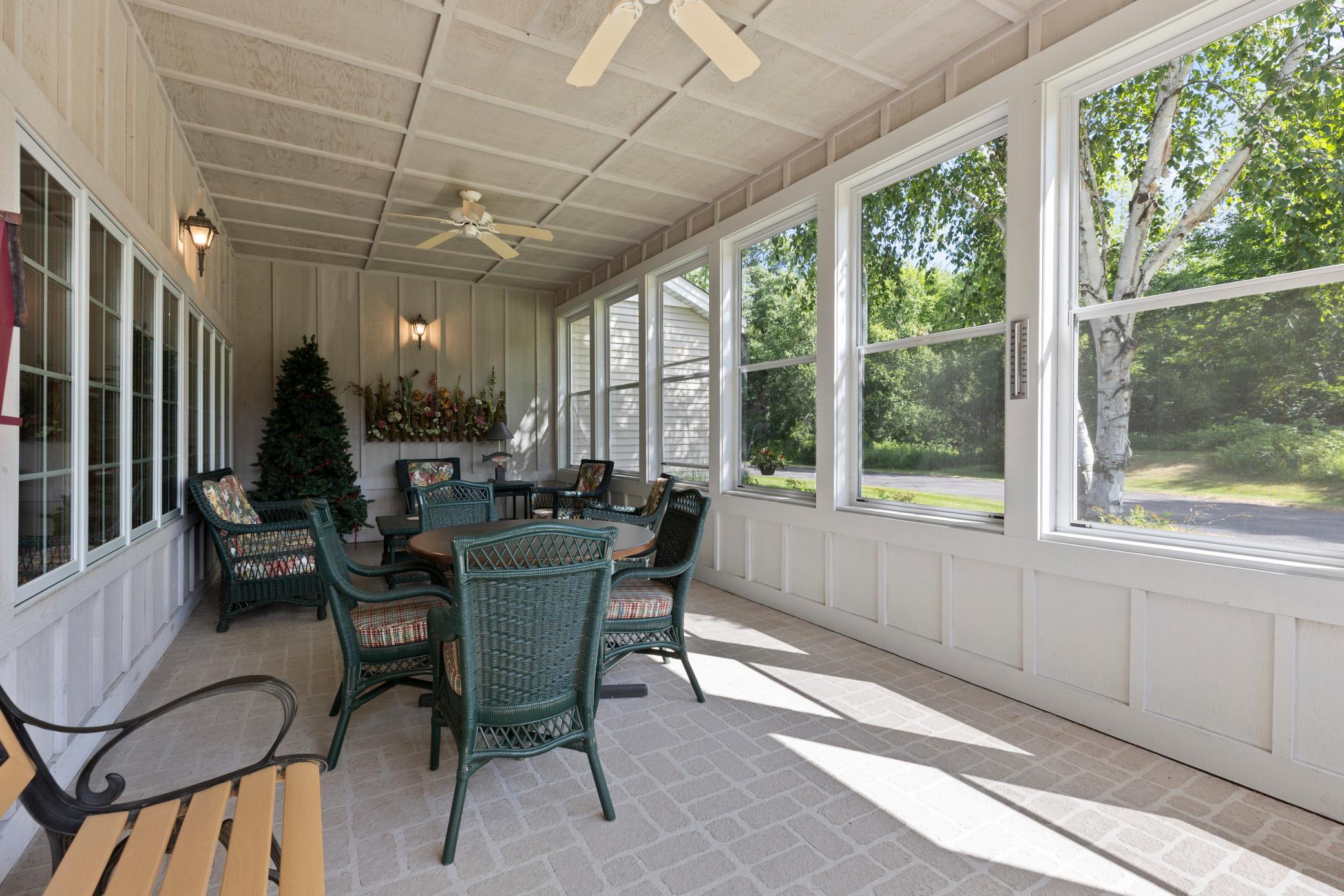 1999 townhouse for sale at 36275 Pine Bay Circle, Unit 303 in Crosslake, MN — 2 bed, 2 bath (photo 35 of 47)