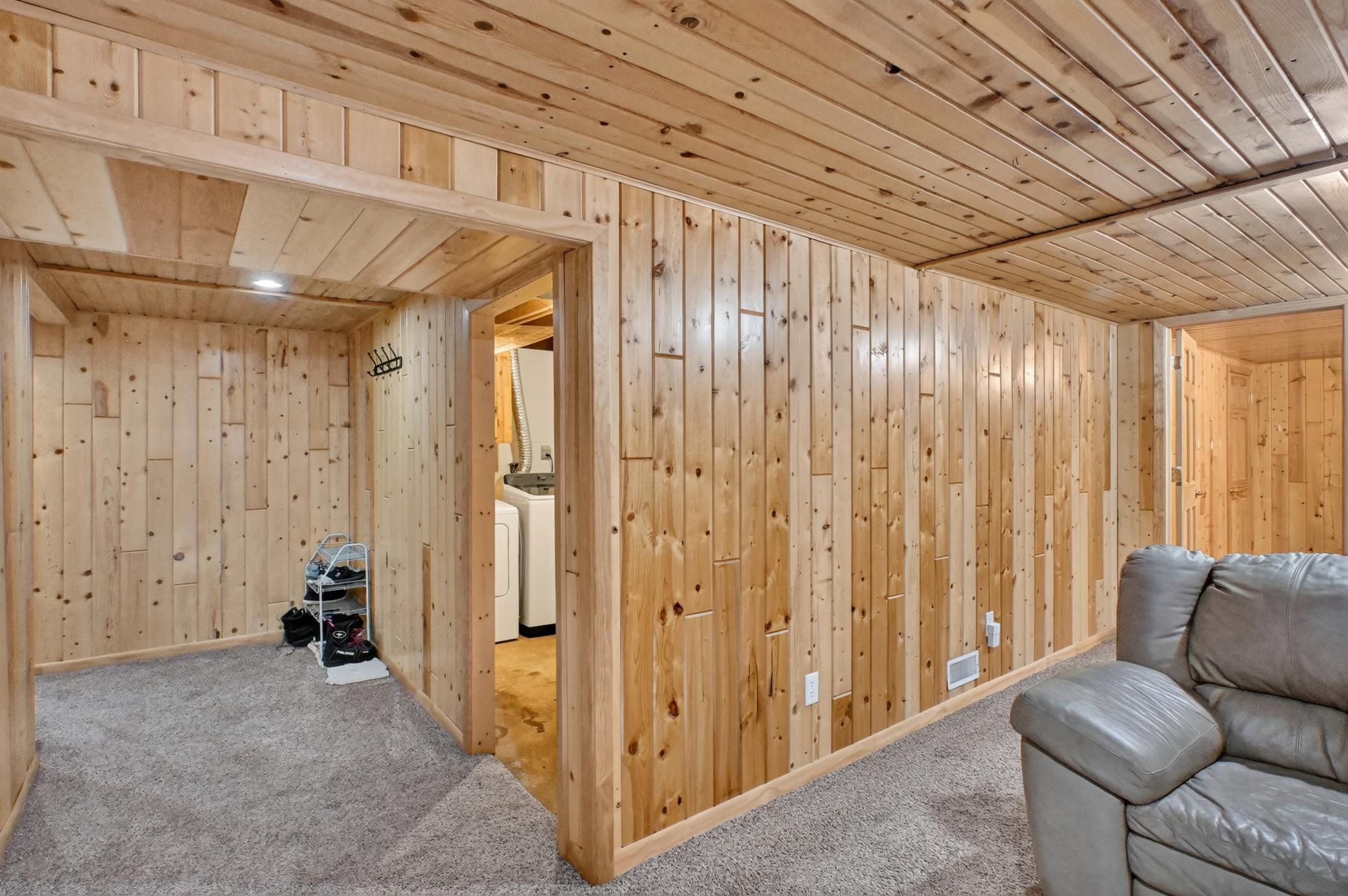 1970 single family home for sale at 32067 County 3 in Eagle Bend, MN — 3 bed, 1 bath (photo 39 of 93)
