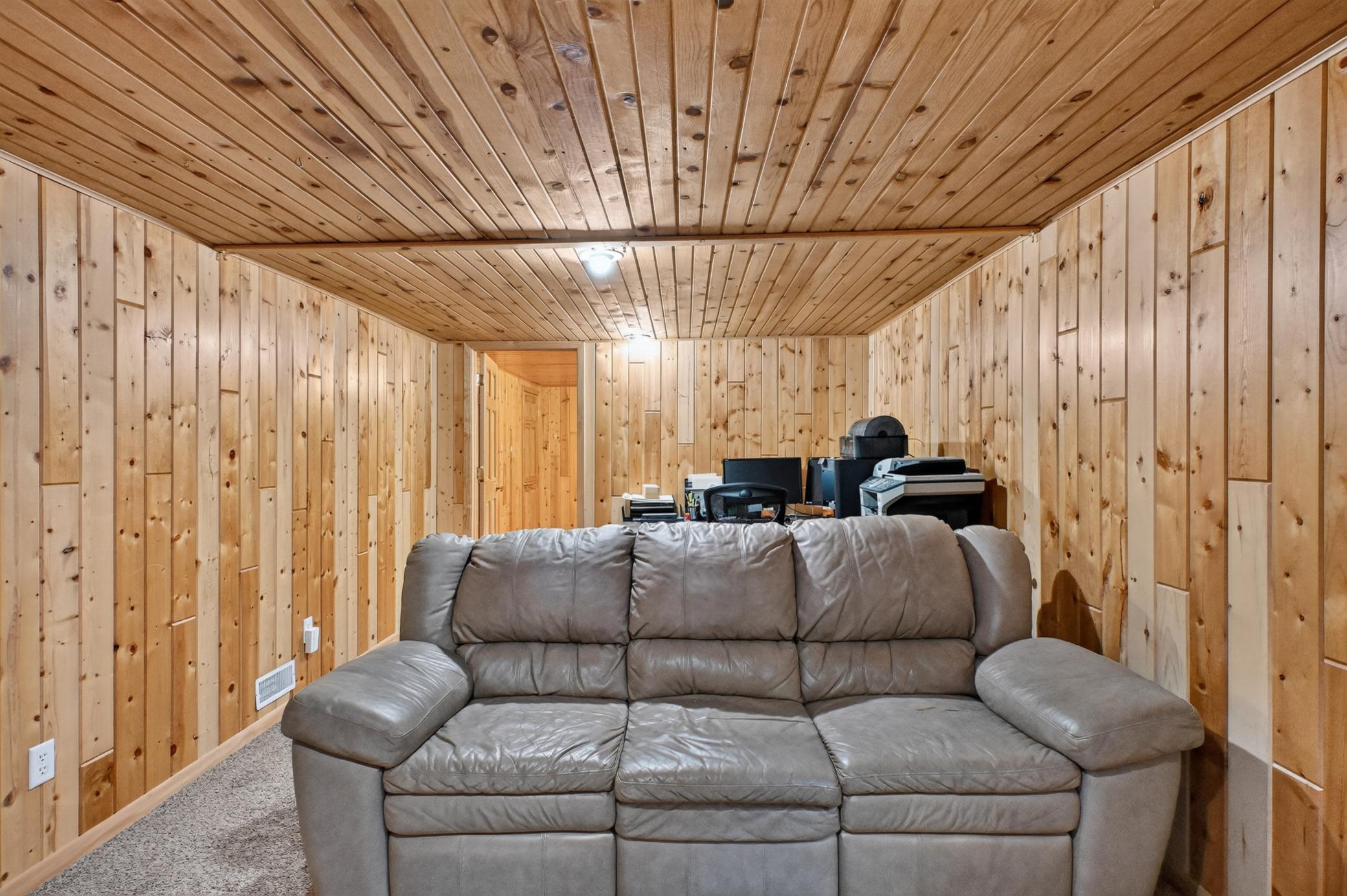 1970 single family home for sale at 32067 County 3 in Eagle Bend, MN — 3 bed, 1 bath (photo 40 of 93)
