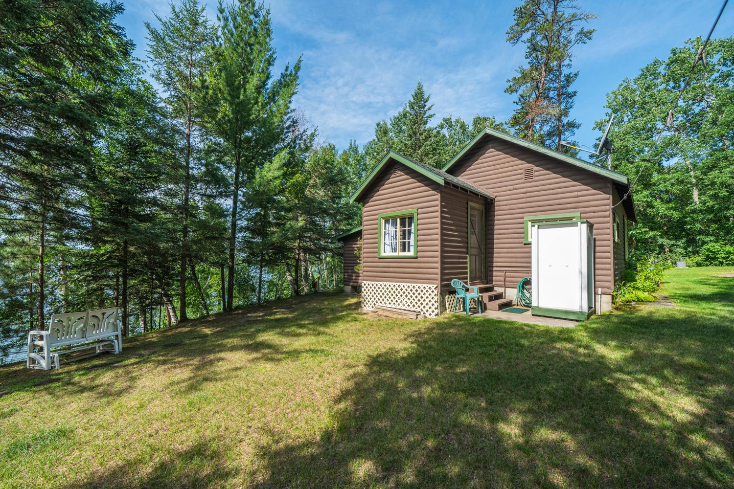 1956 single family home for sale at 27945 Far North Drive in Nevis, MN — 1 bed, 1 bath (photo 18 of 43)