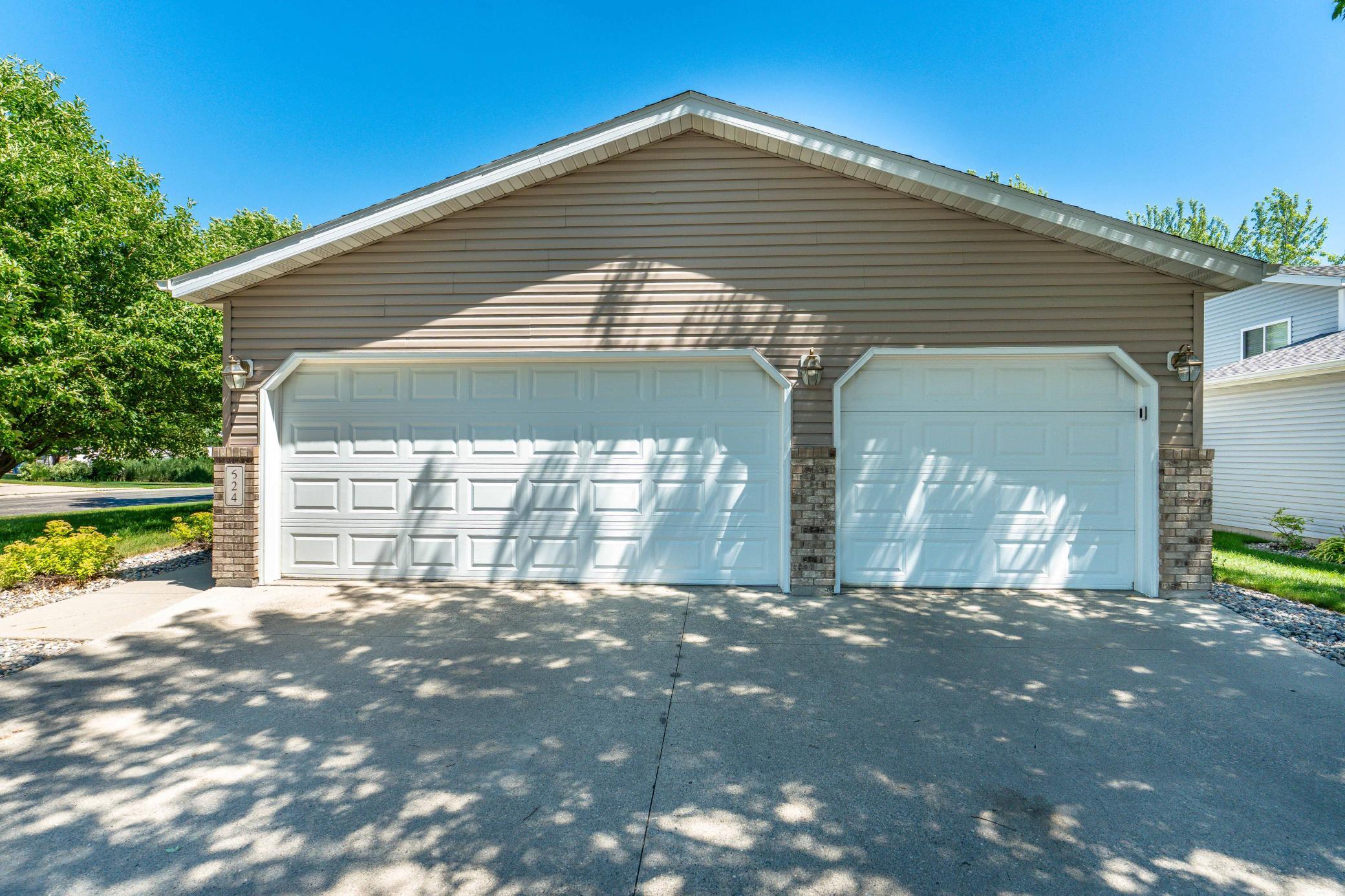 624 29th Street N, Moorhead MN 56560 - Photo 2 of 65