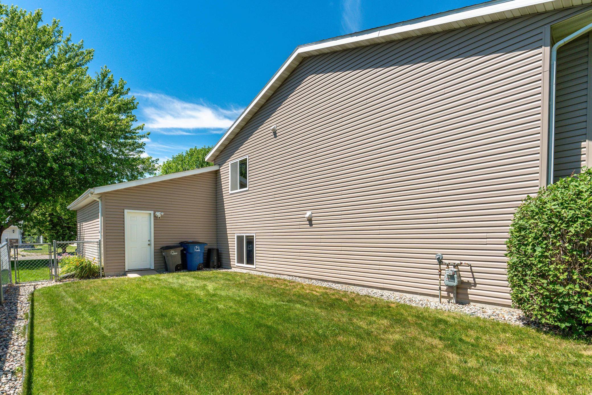 624 29th Street N, Moorhead MN 56560 - Photo 15 of 65
