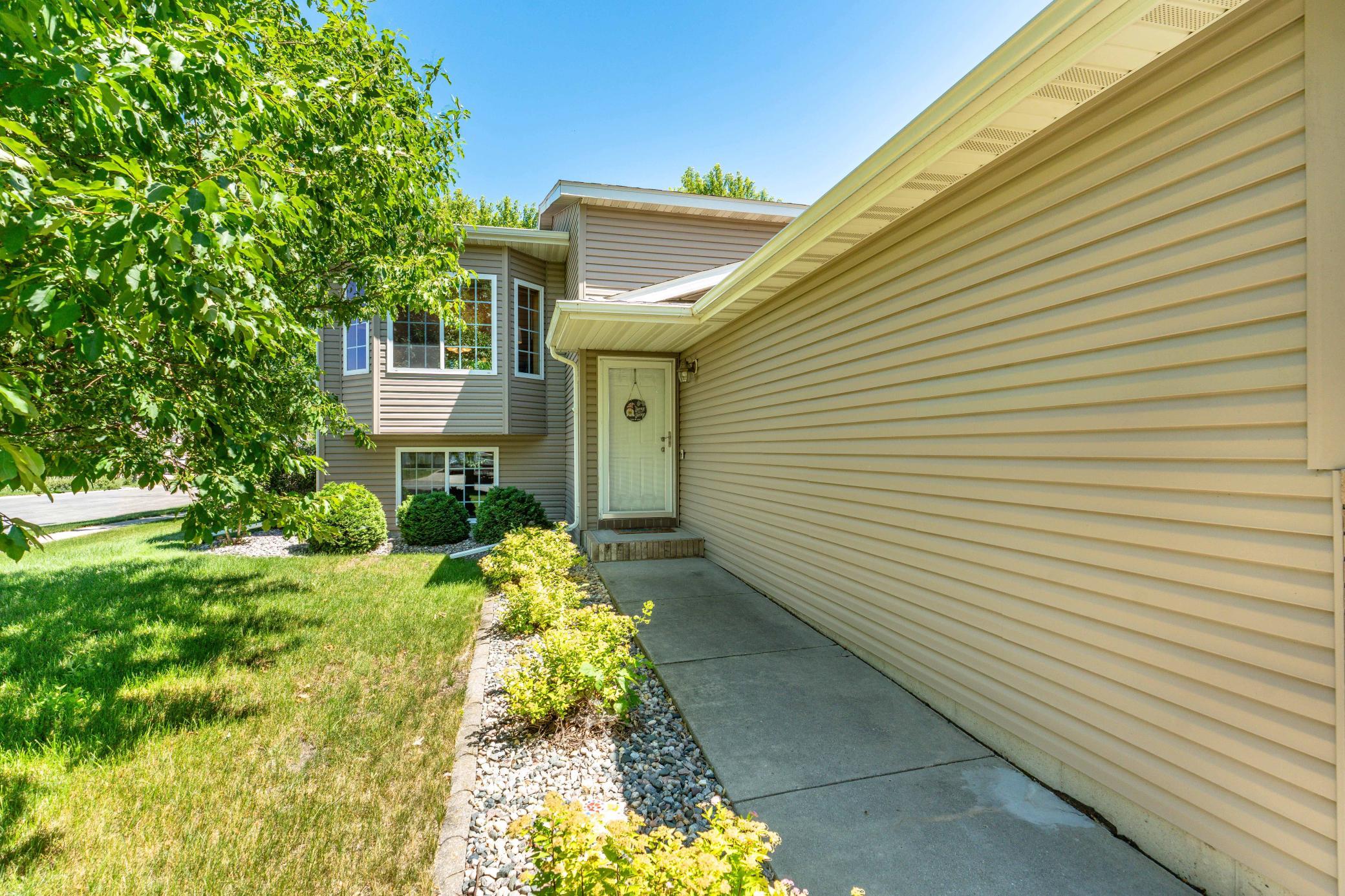 624 29th Street N, Moorhead MN 56560 - Photo 3 of 65