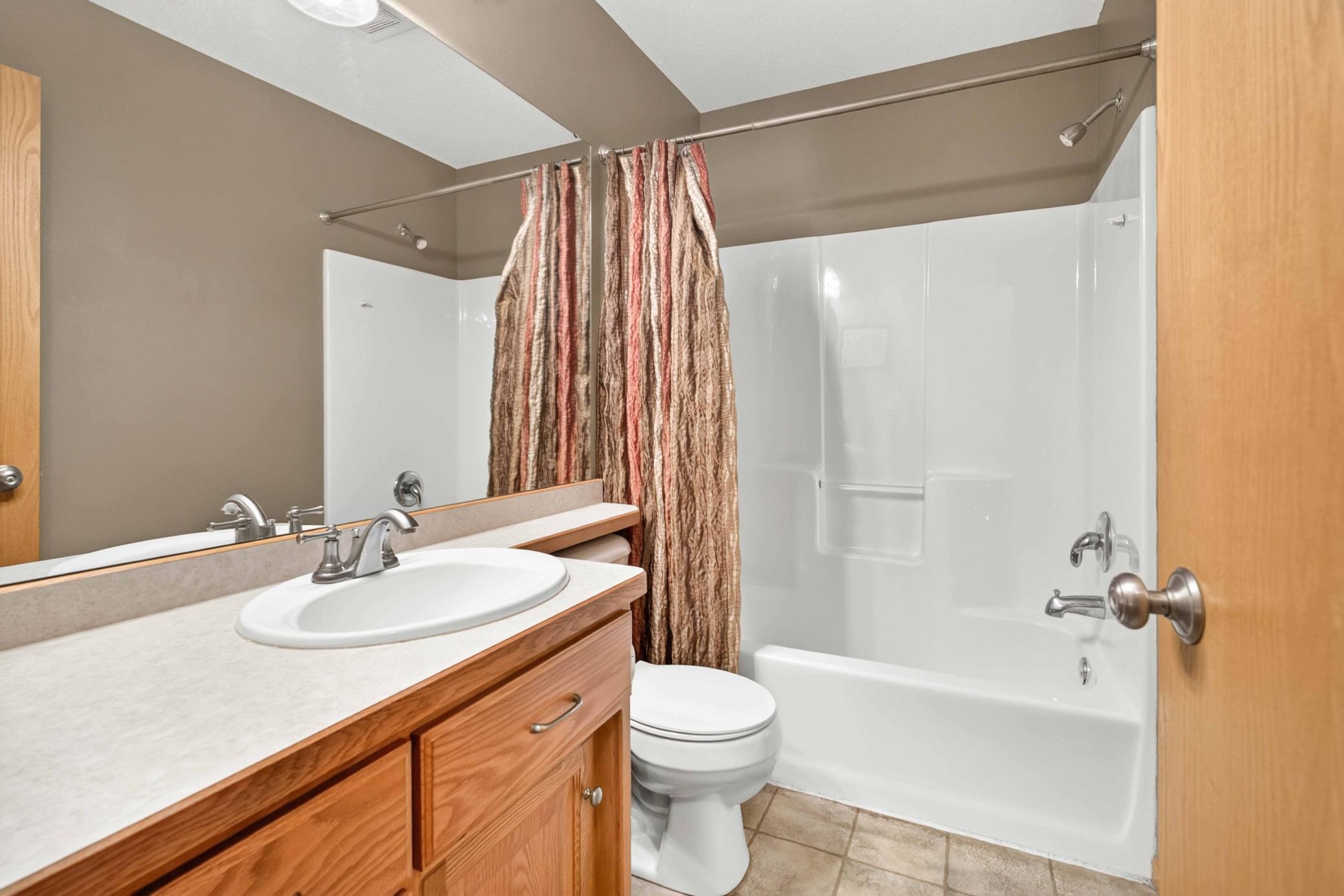 624 29th Street N, Moorhead MN 56560 - Photo 32 of 65
