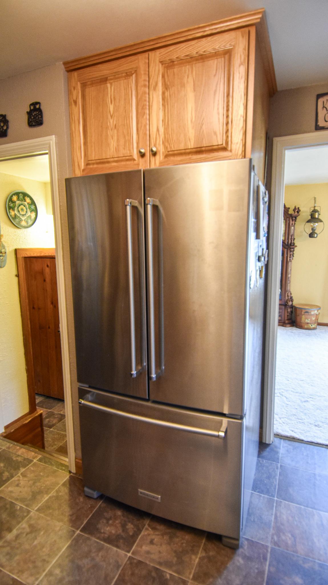 516 Saint Paul Avenue S, Thief River Falls MN 56701 - Photo 17 of 56