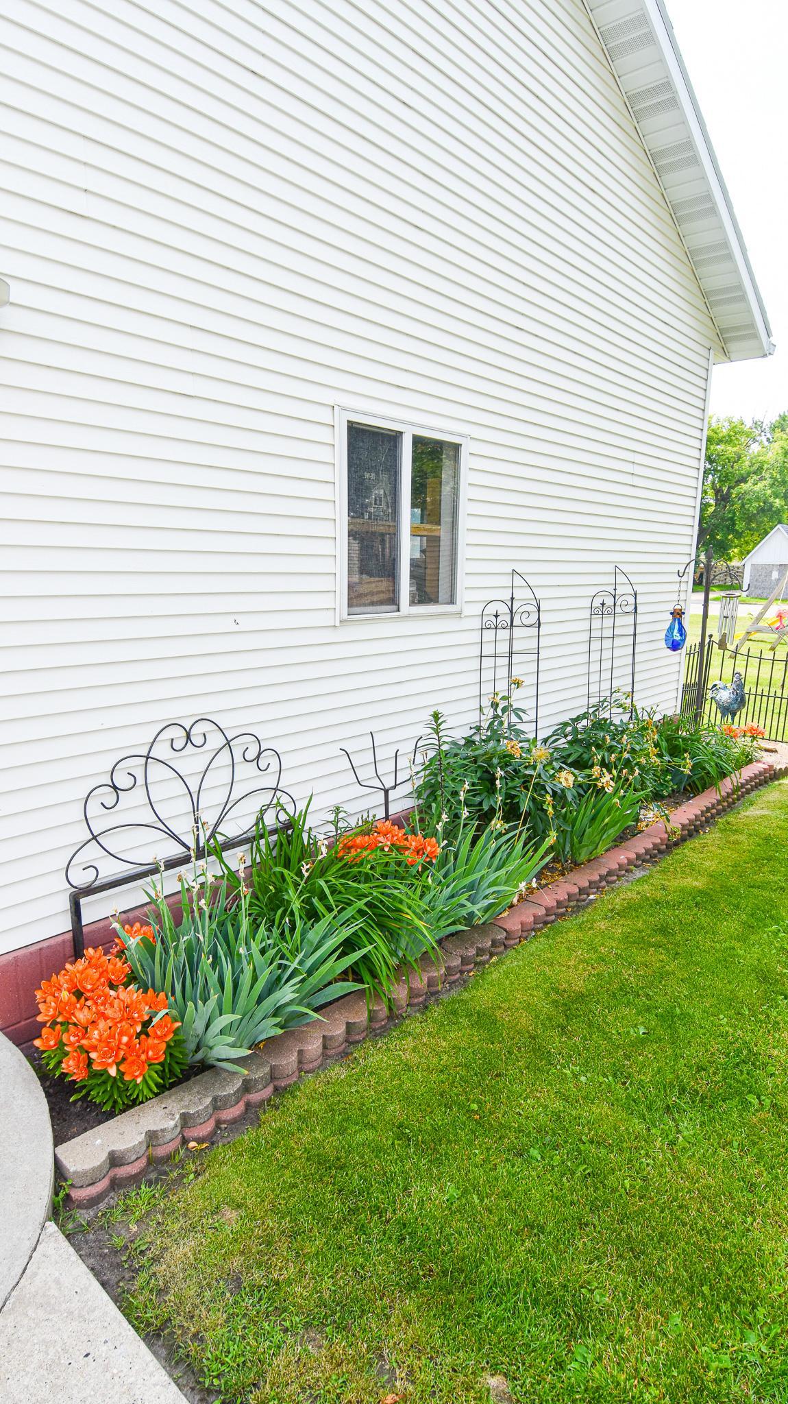 516 Saint Paul Avenue S, Thief River Falls MN 56701 - Photo 49 of 56