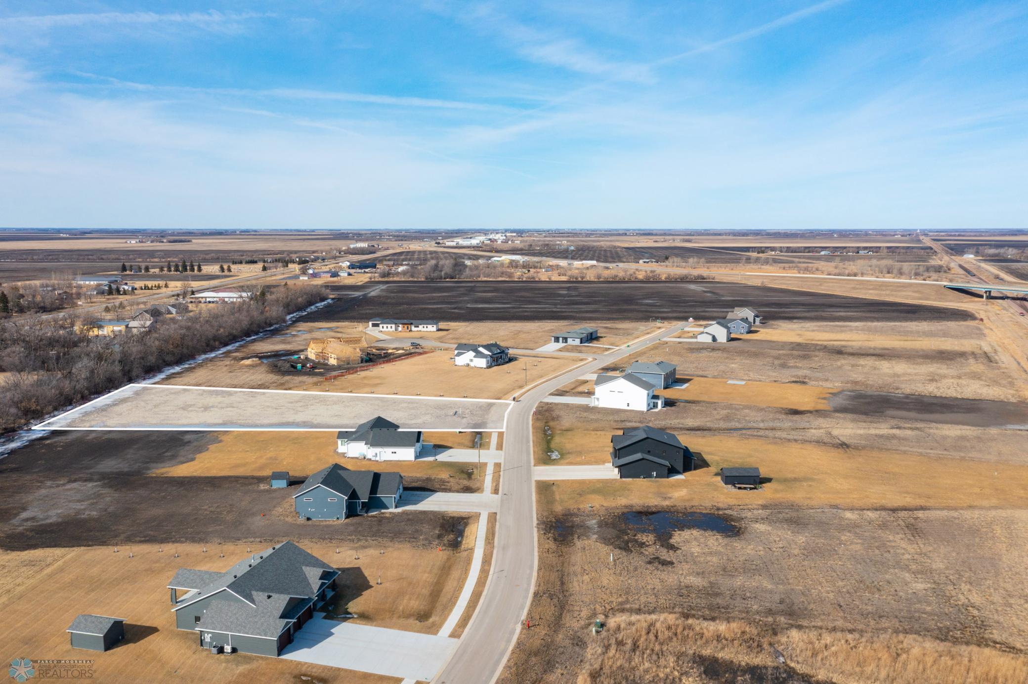 1481 Prairie Lane, Wahpeton ND 58075 - Photo 3 of 9