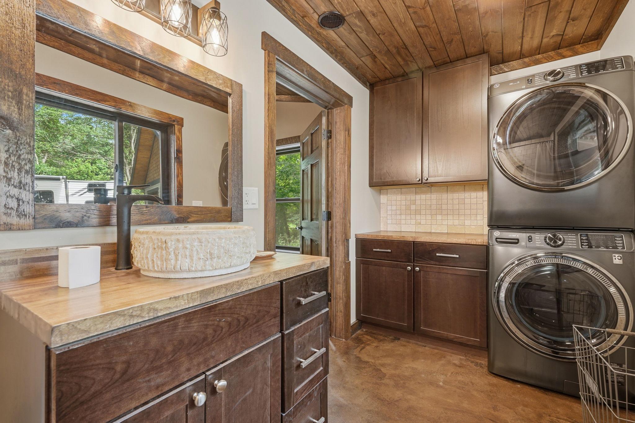 2025 single family home for sale at 29928 Aztec Circle in Breezy Point, MN — 3 bed, 2 bath (photo 12 of 31)